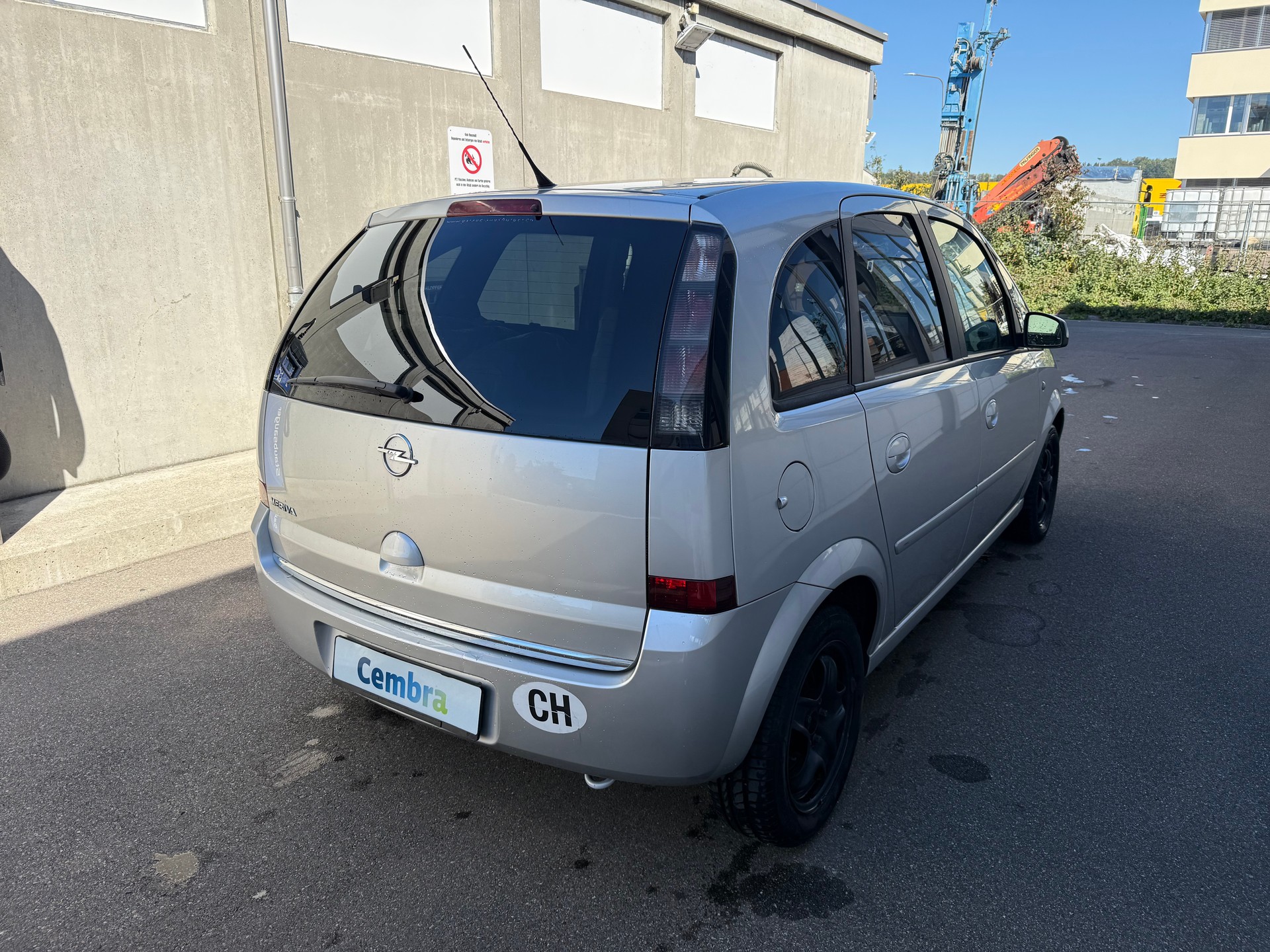 OPEL Meriva 1.6i-16 TP Enjoy *Frisch ab MFK *Automat *Klimaanlage *4 neue Winterreifen *hintere Bremsscheiben + Bremsbeläge neu-image-3