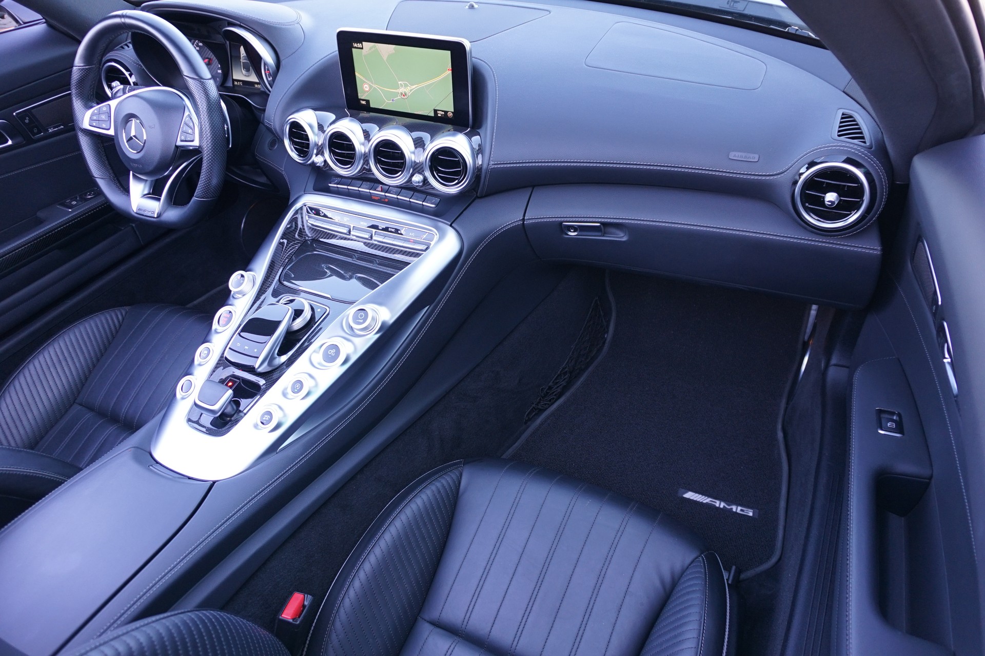 MERCEDES-BENZ AMG GT Roadster 4,0i V8 476PS-image-22