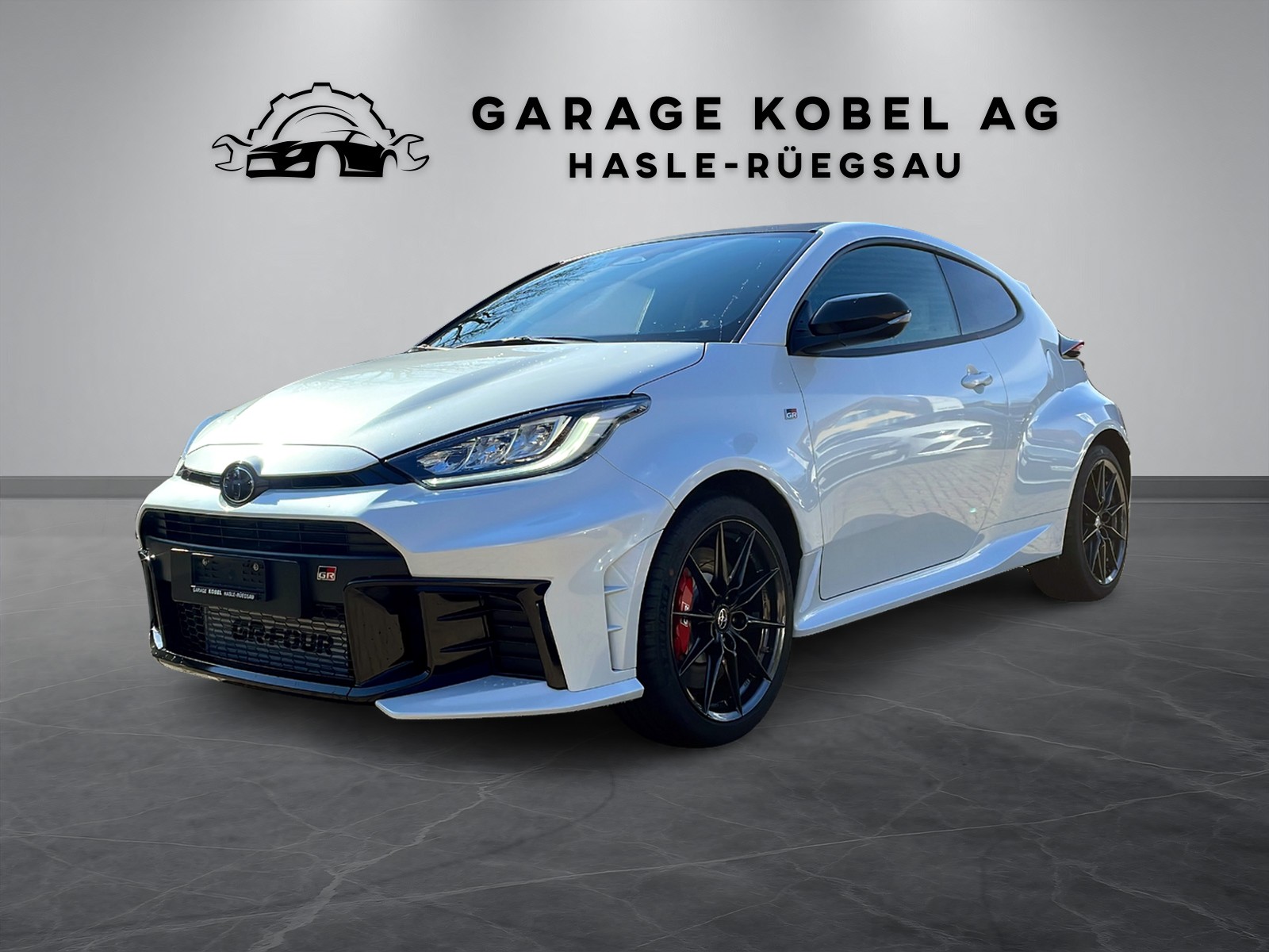 TOYOTA Yaris 1.6 GR Sport-image-0