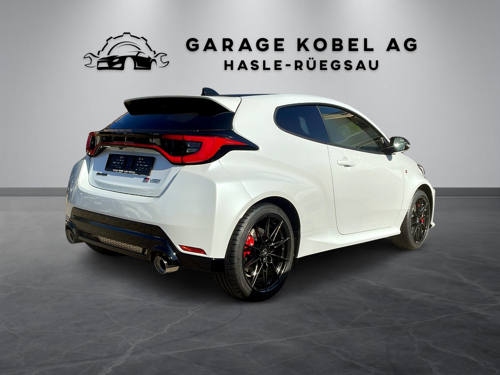 TOYOTA Yaris 1.6 GR Sport-image-2