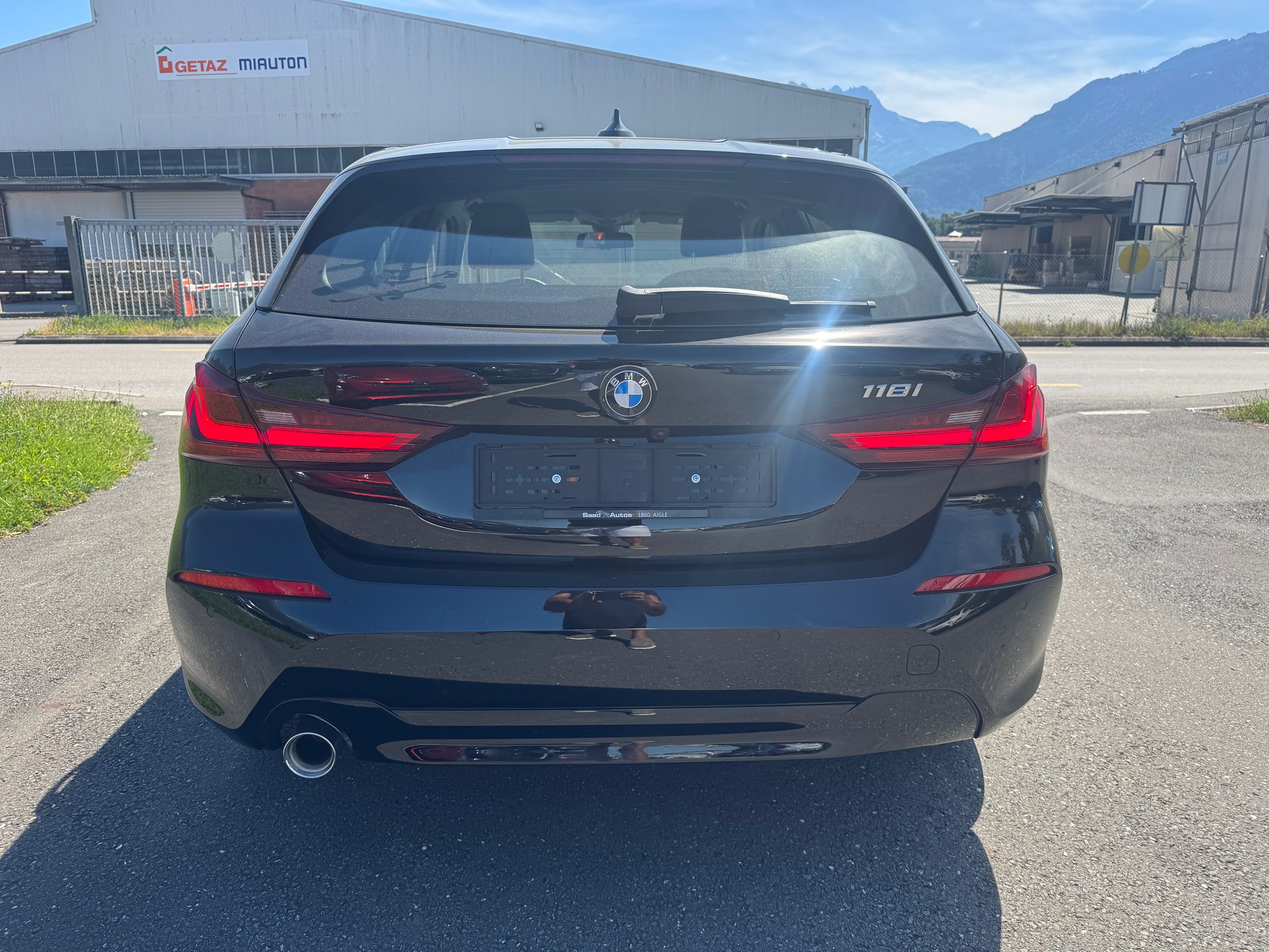 BMW 118i Steptronic-image-4