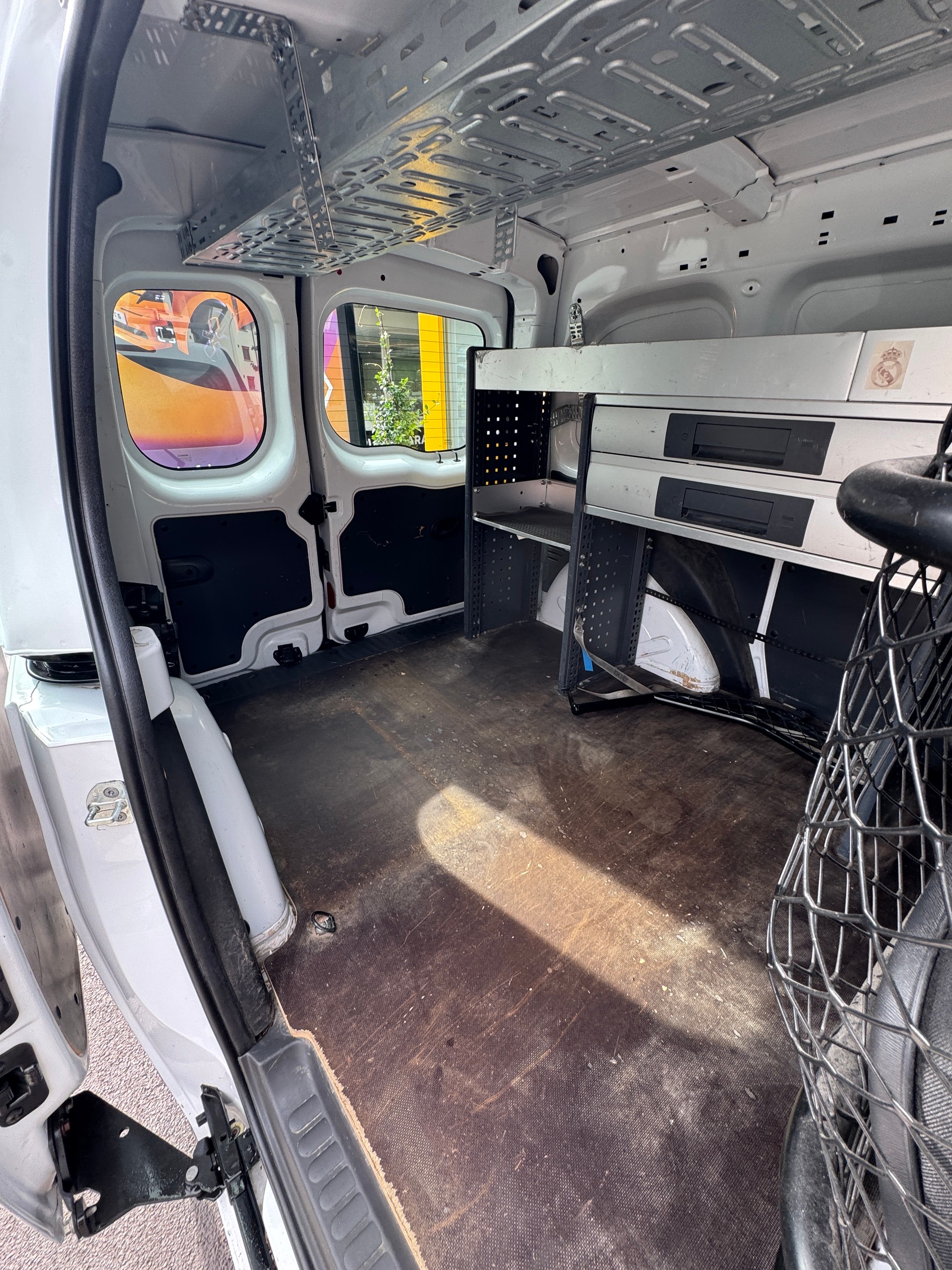 RENAULT Kangoo Medium dCi 90 ENERGY Business-image-9