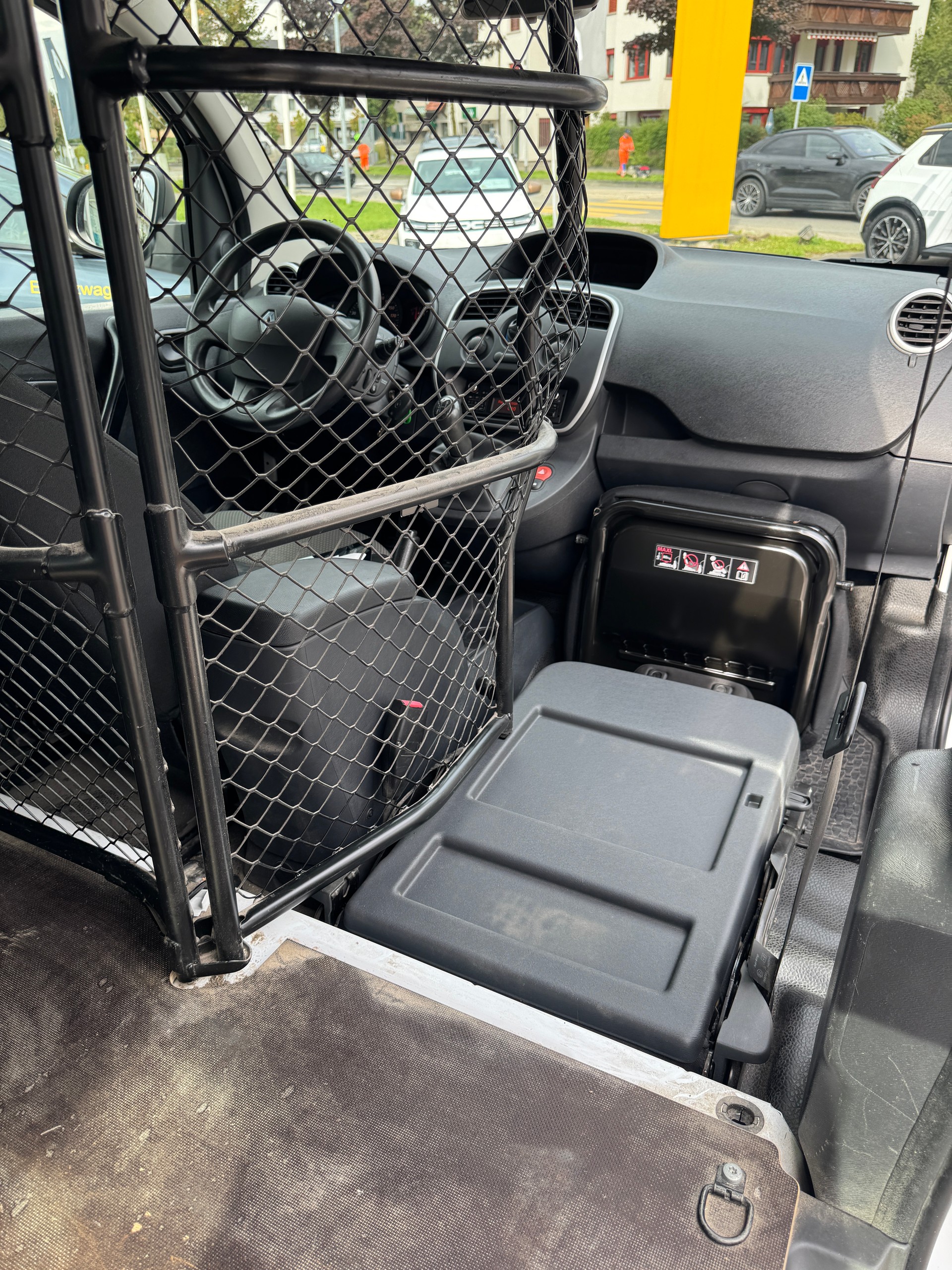 RENAULT Kangoo Medium dCi 90 ENERGY Business-image-8