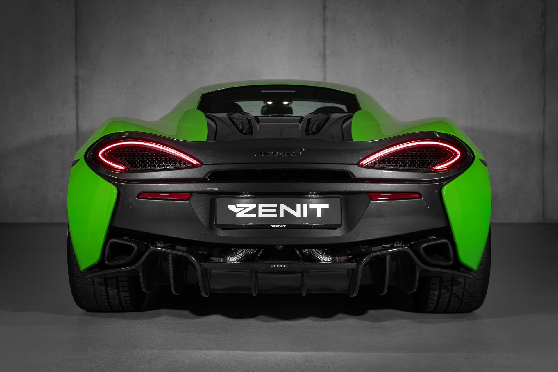 McLAREN 570S Coupé 3.8 V8 SSG-image-16