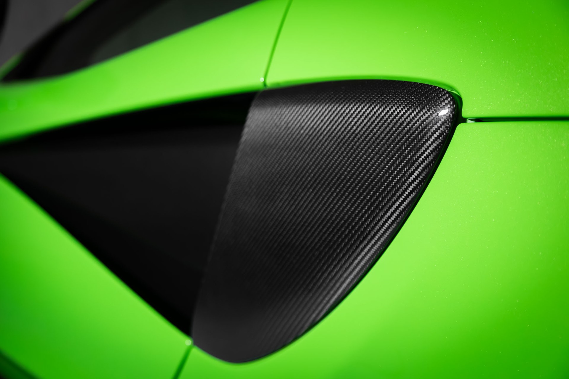 McLAREN 570S Coupé 3.8 V8 SSG-image-27