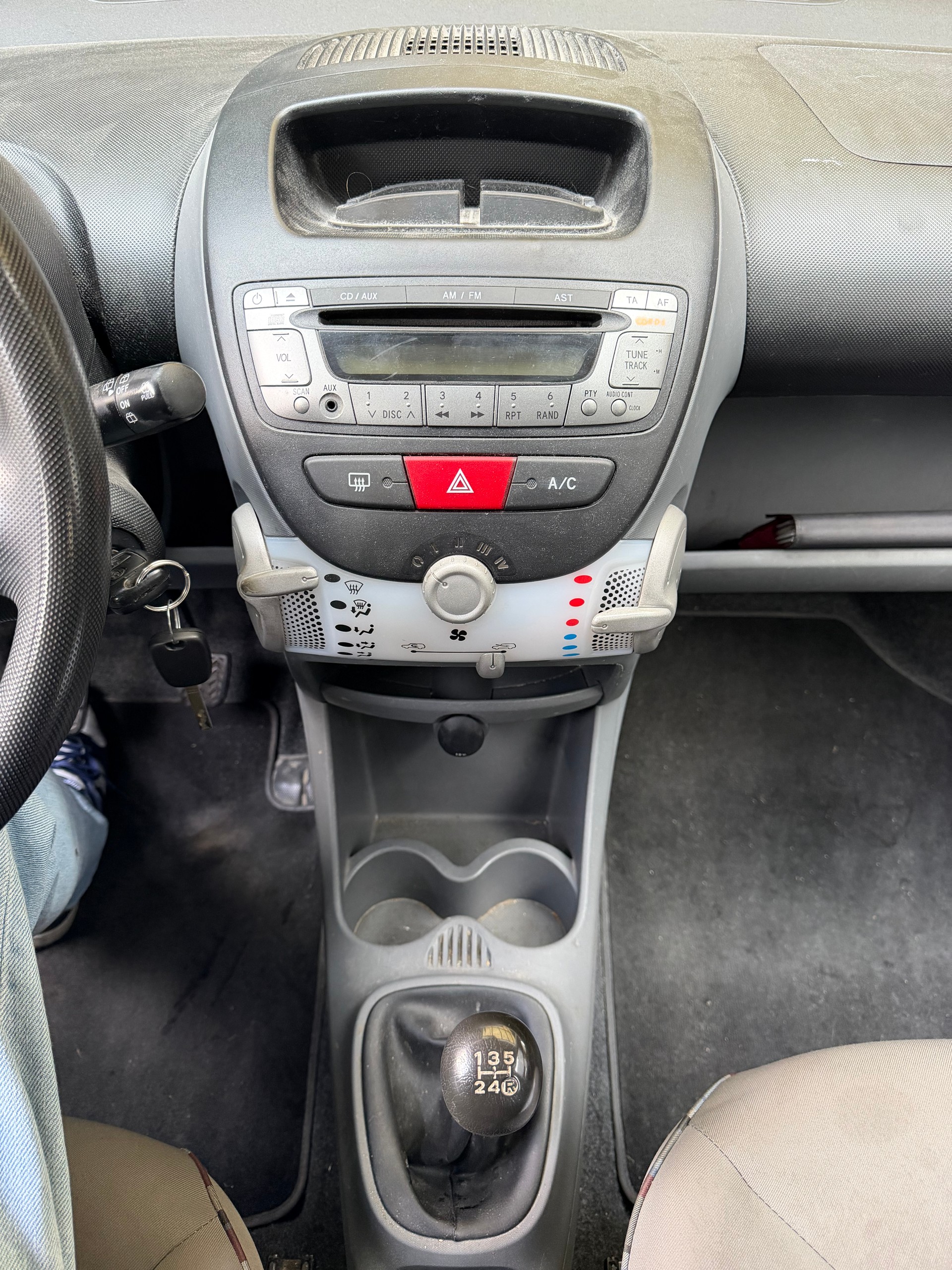 CITROEN C1 1.0i Essentiel-image-5