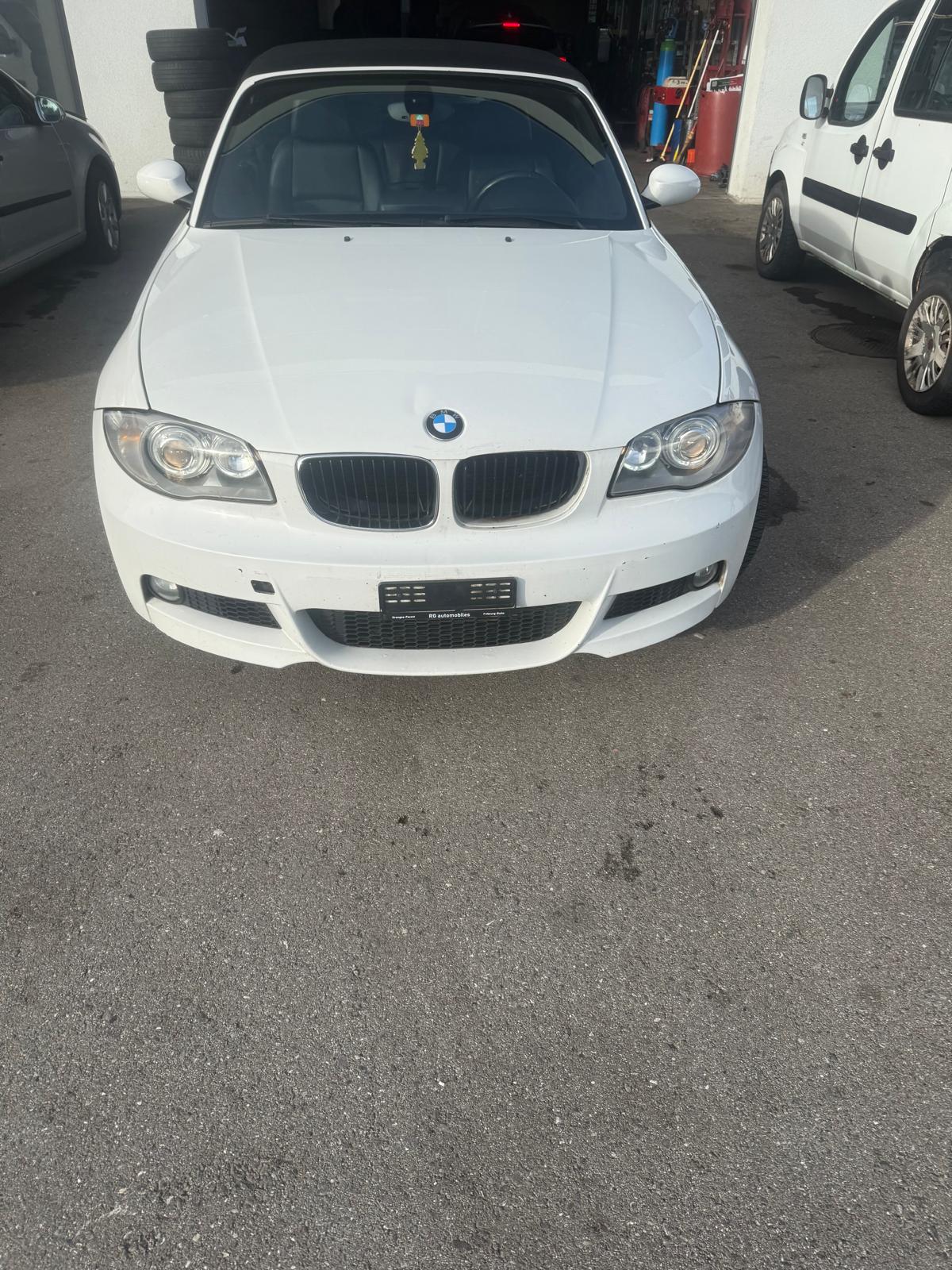BMW 120d Cabrio-image-3