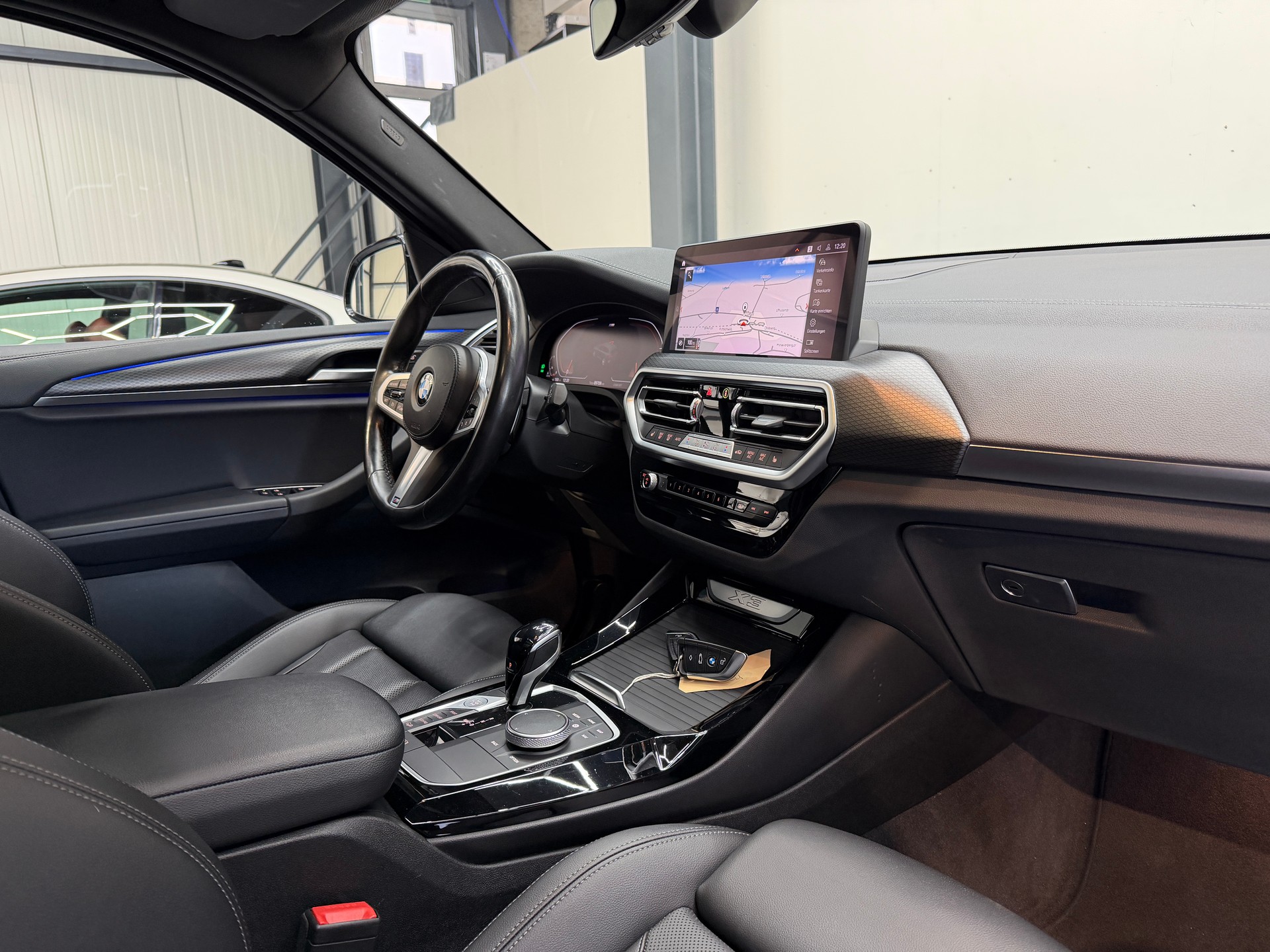BMW X3 xDrive 48V 30d M Sport Edition Steptronic-image-9