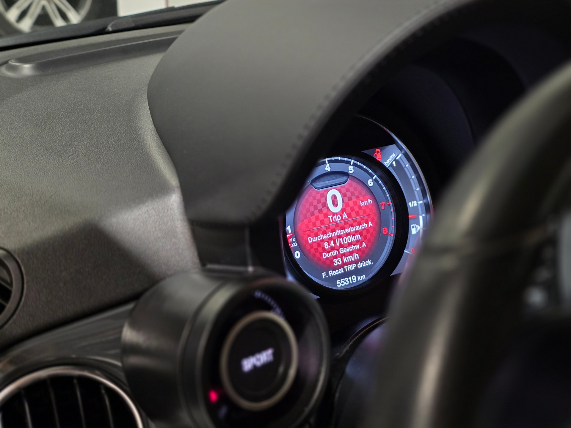 FIAT 595 1.4 16V Turbo Abarth-image-8