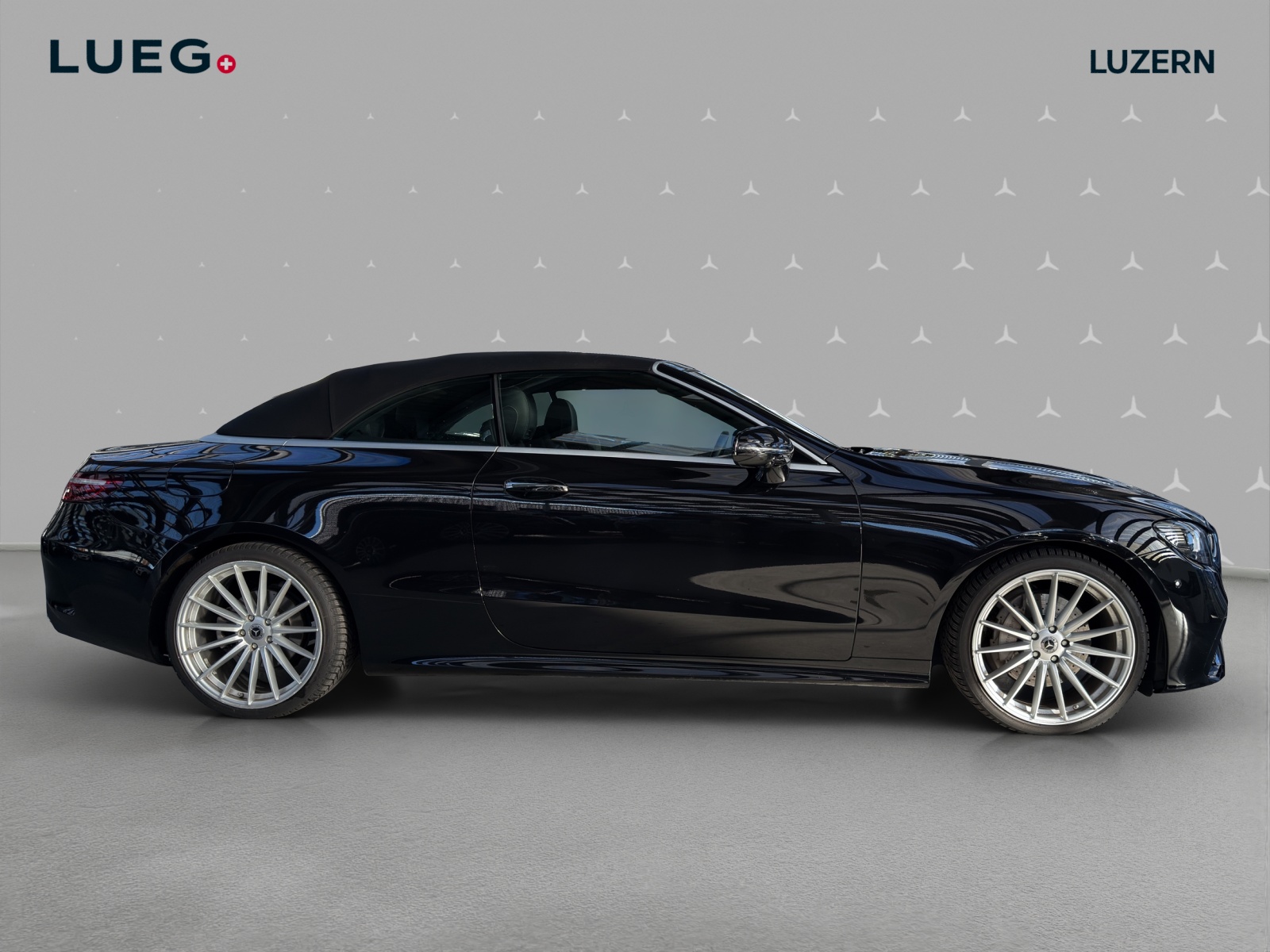 MERCEDES-BENZ E 200 Cabriolet 4Matic AMG Line 9G-Tronic-image-5