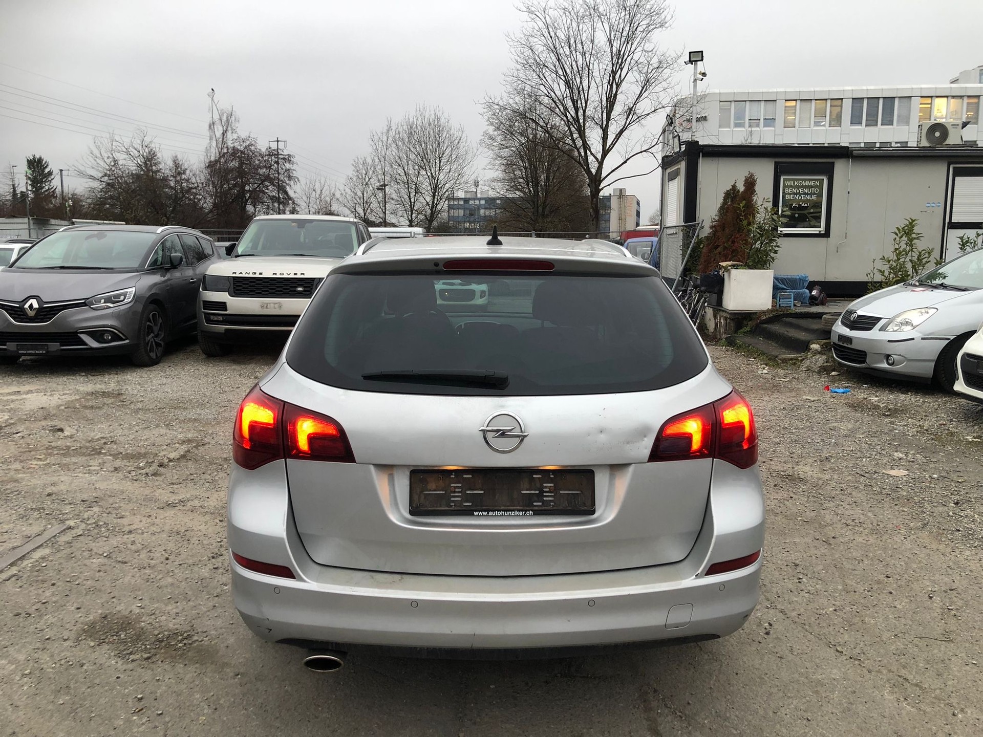 OPEL Astra SportsTourer 1.4i 16V Turbo Sport Automatic-image-8