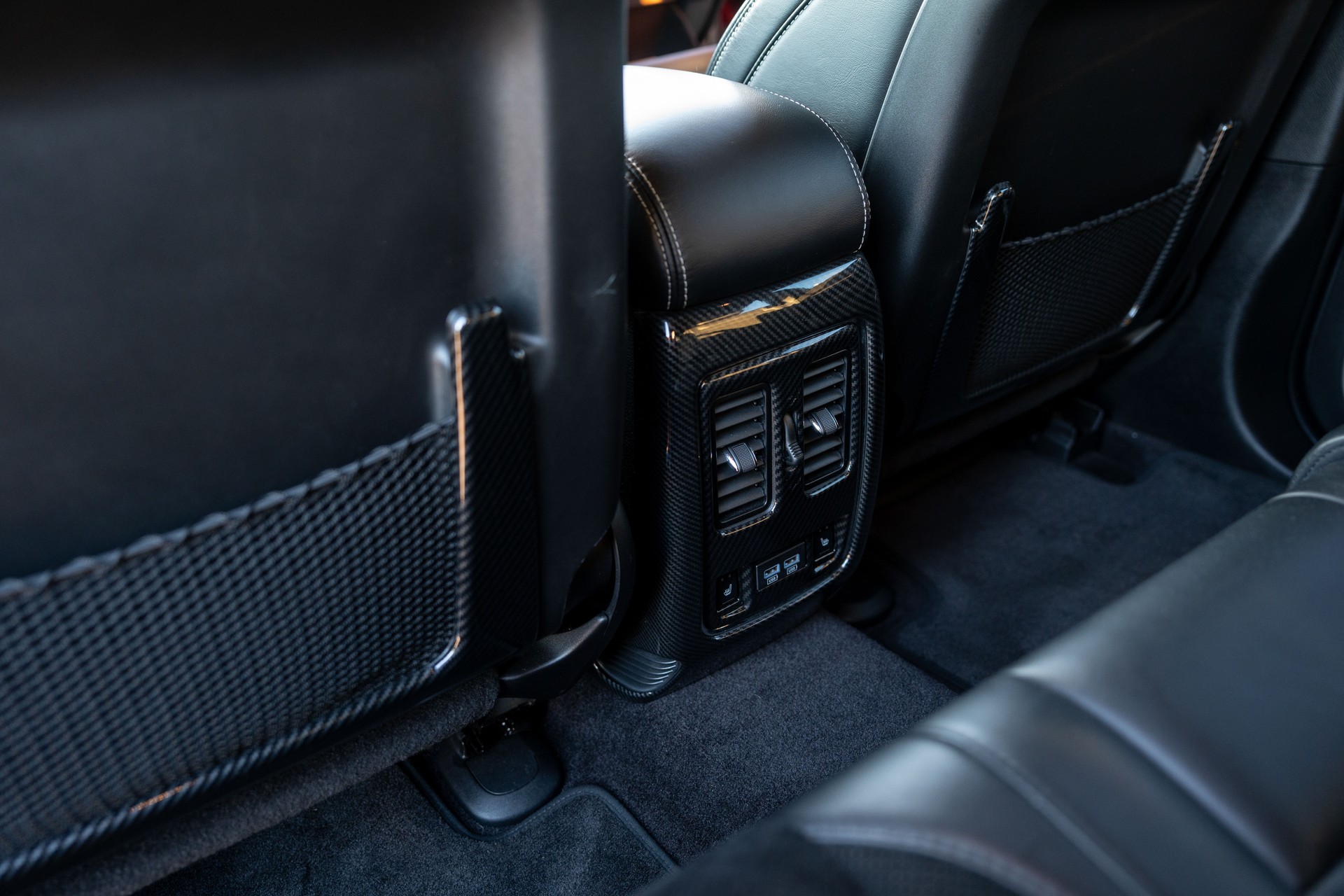 JEEP Grand Cherokee 6.4 V8 HEMI SRT8 Automatic-image-8