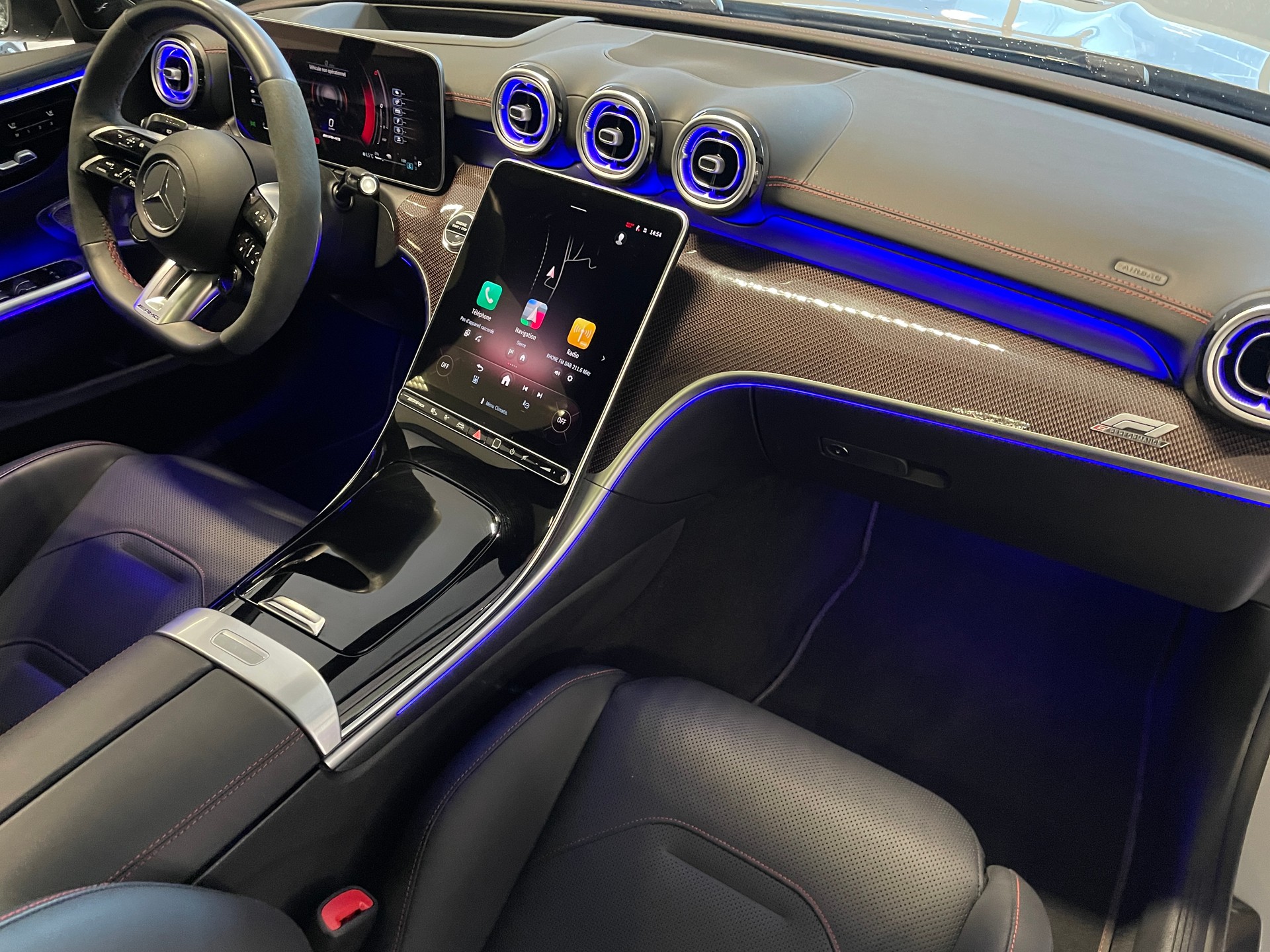 MERCEDES-BENZ C 63 S AMG T E Performance 4 Matic F1 Edition-image-24