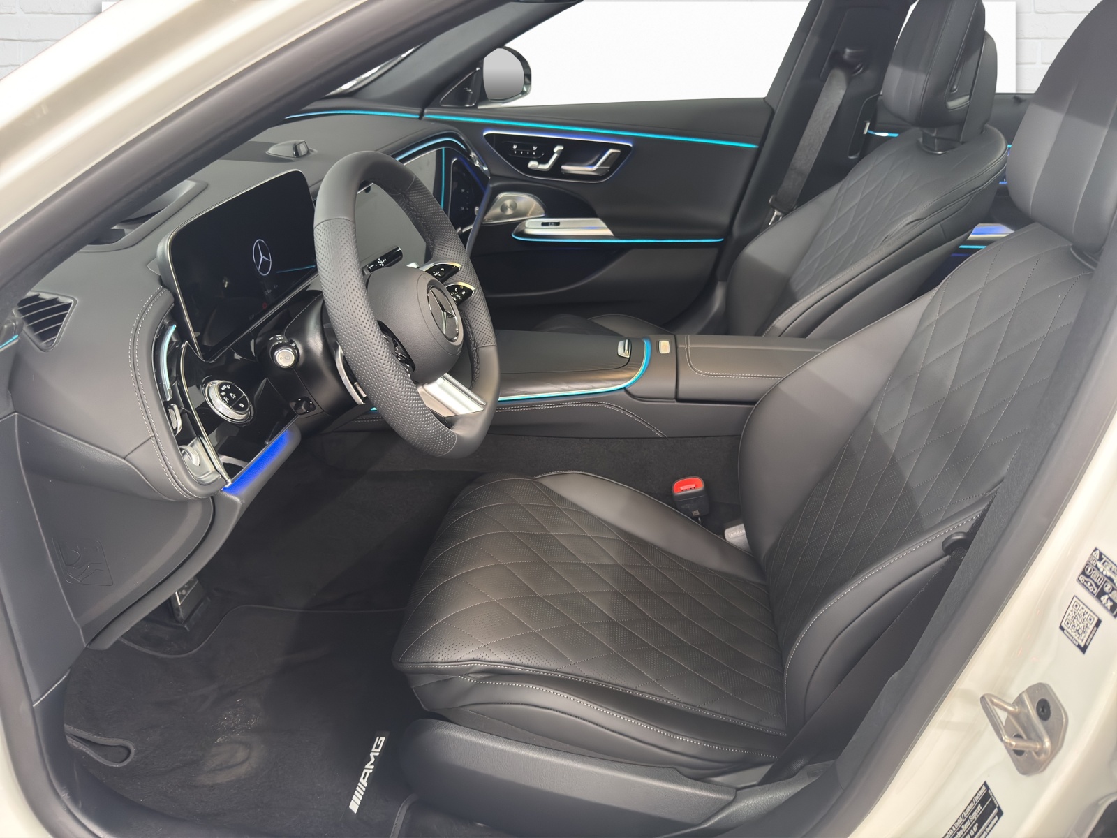 MERCEDES-BENZ E 450 d AMG Line 4Matic-image-6