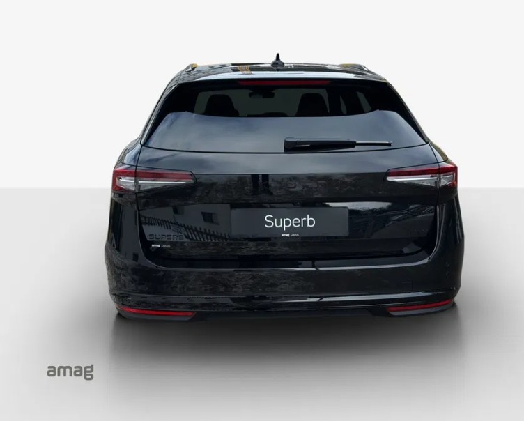 SKODA Superb Combi 2.0 TSI Sportline 4x4 DSG-image-7