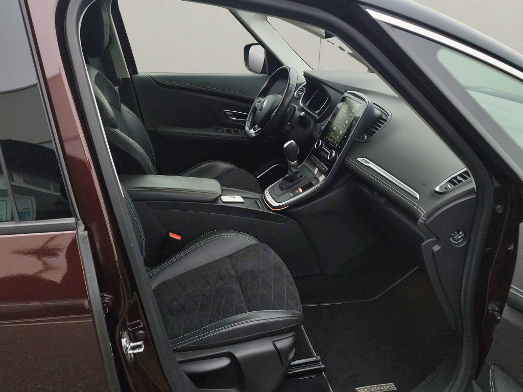 RENAULT Grand Scénic 1.3 TCe 160 Black Edition EDC-image-7