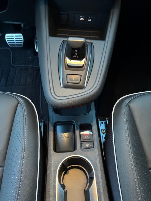 MITSUBISHI Grandis 1.8 HEV Instyle-image-12