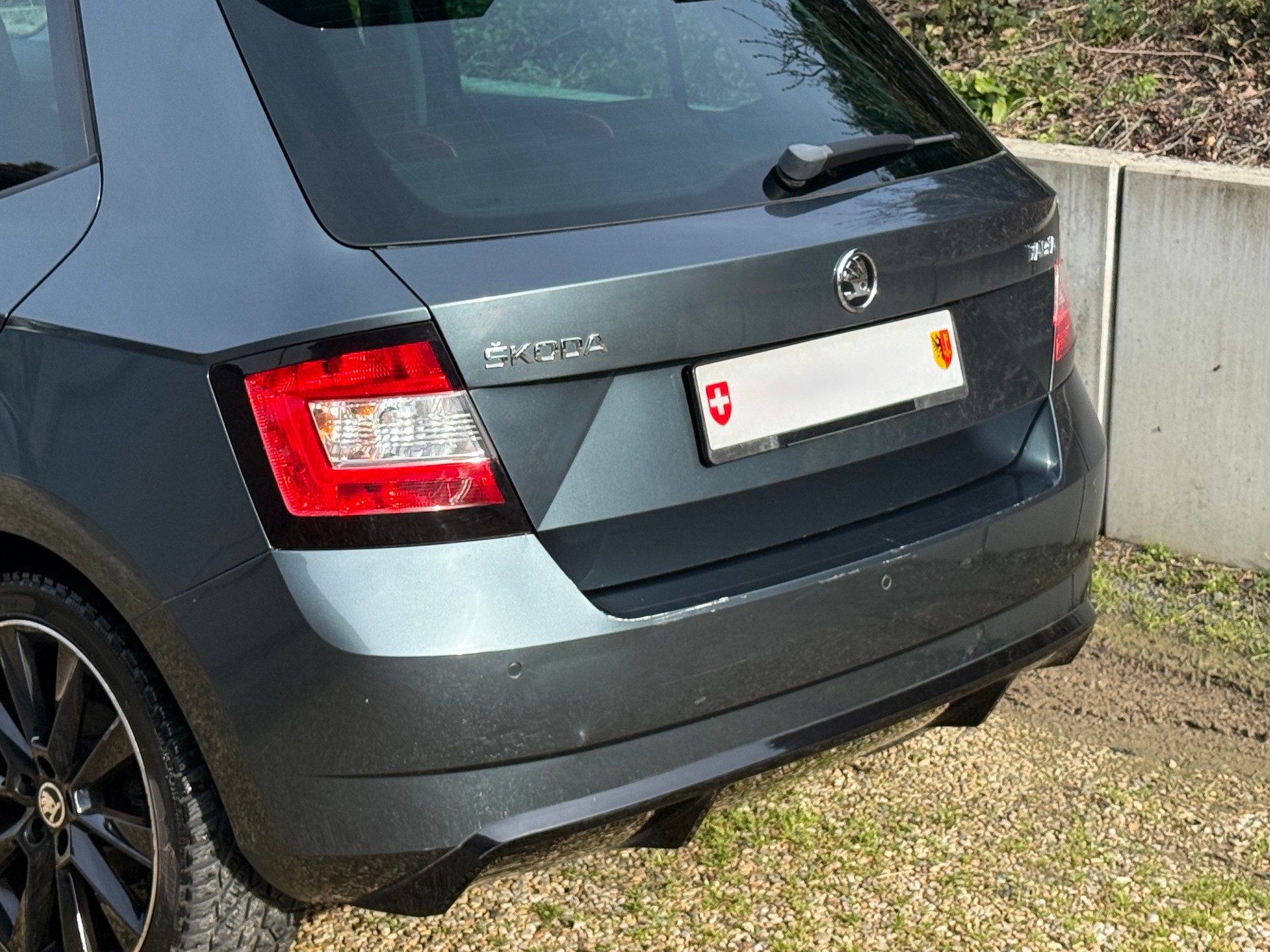 SKODA Fabia 1.2 TSI Monte Carlo-image-8