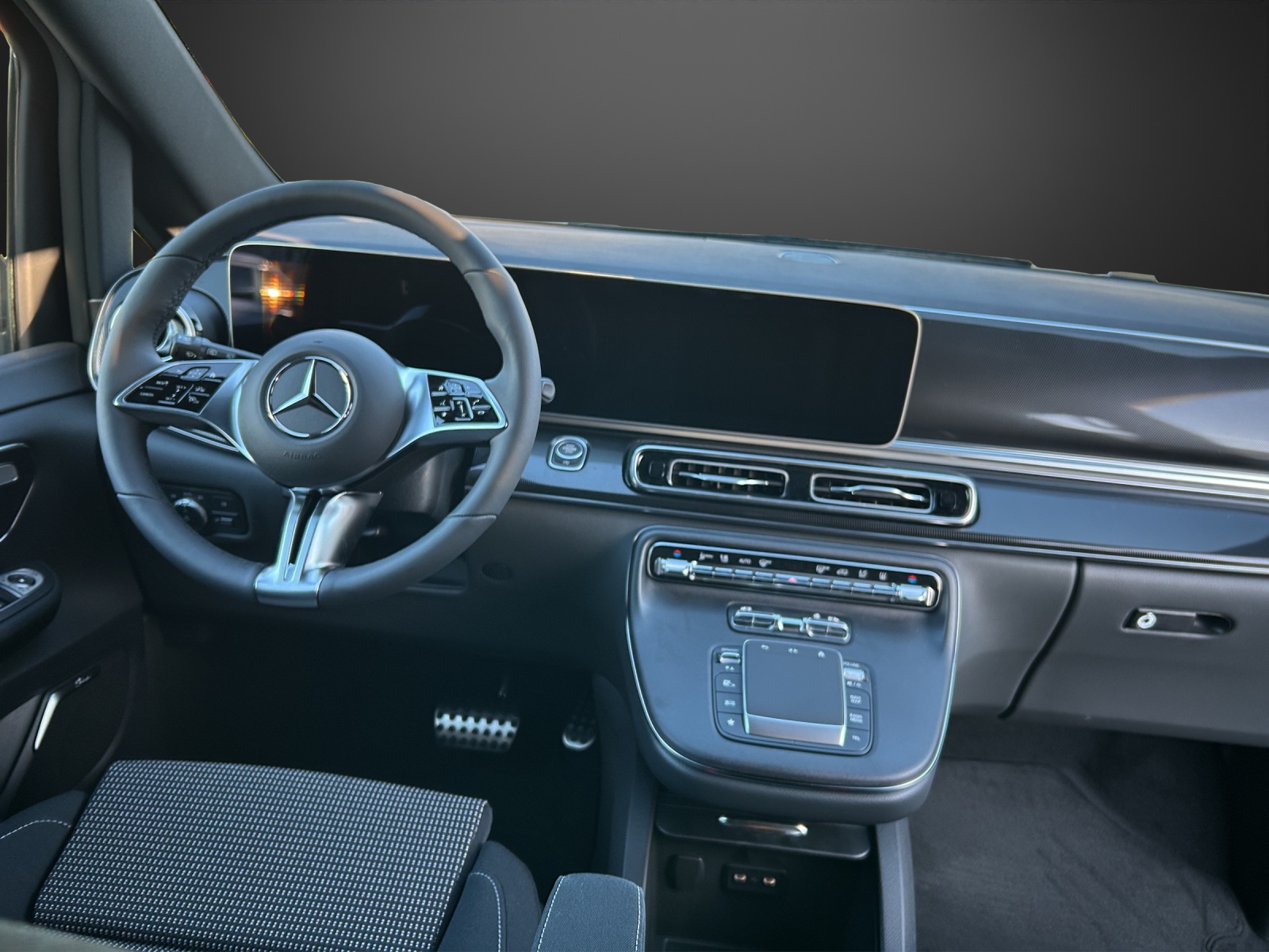 MERCEDES-BENZ V 300 d lang 4Matic 9G-Tronic-image-8
