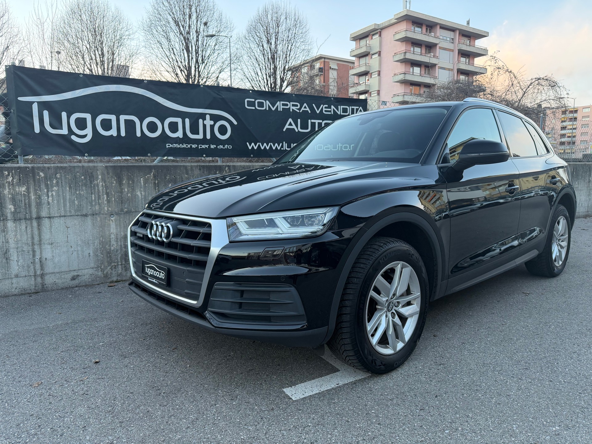 AUDI Q5 2.0 TDI quattro S-tronic