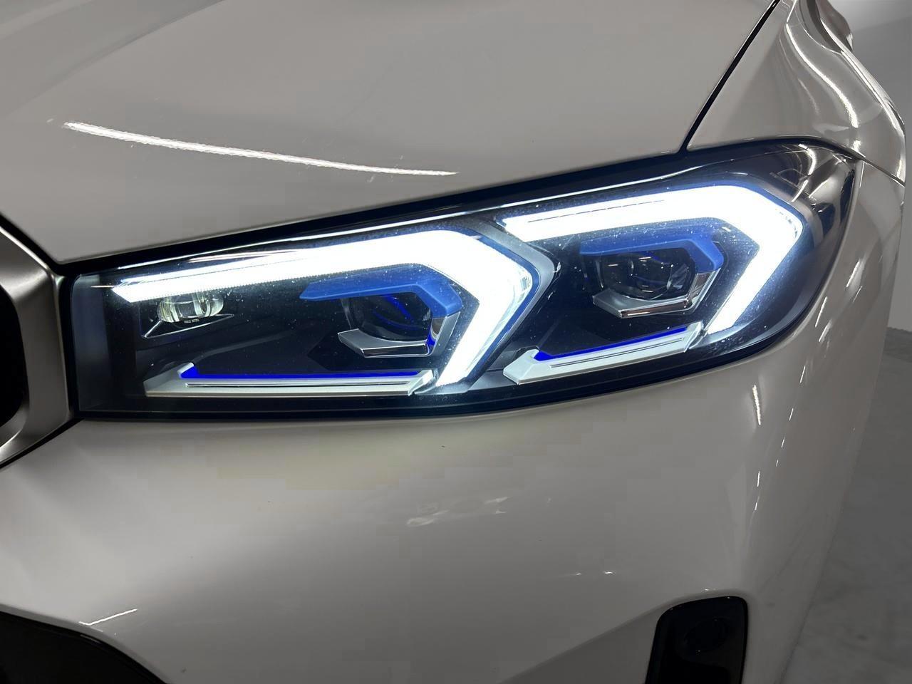 BMW 320d xDrive Touring M Sport-image-6