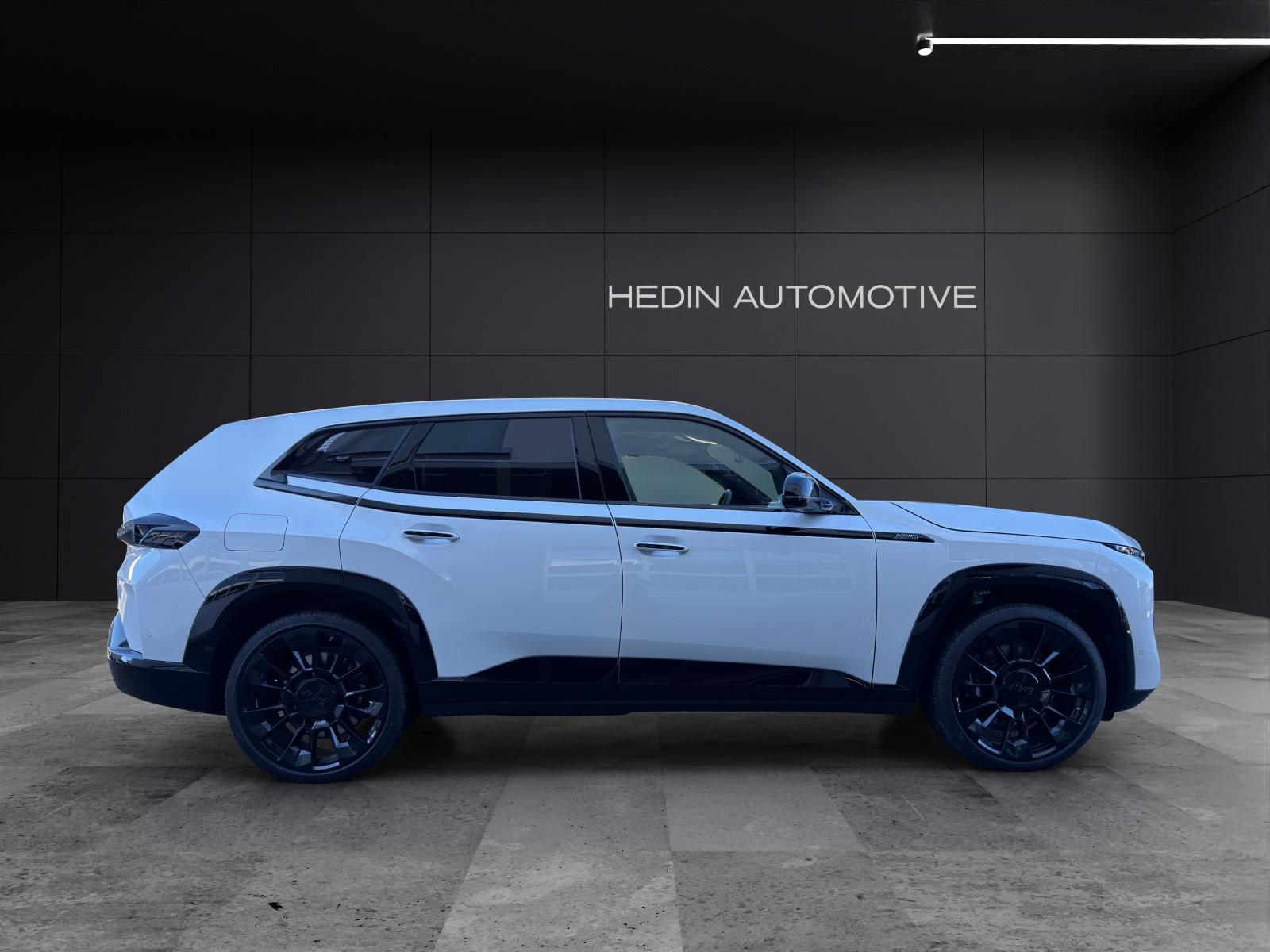 BMW XM 50e Plug-in Hybrid-image-6