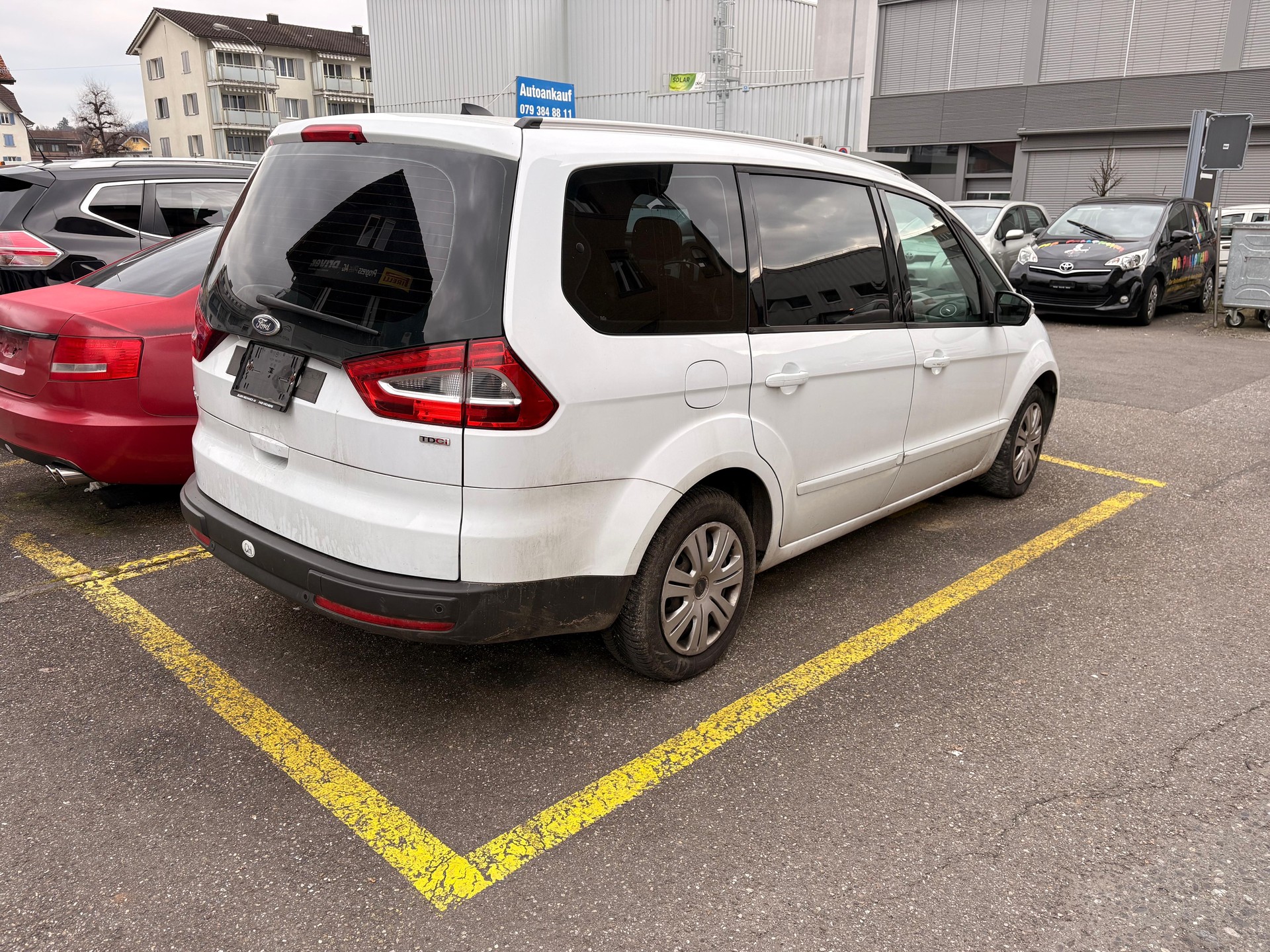FORD Galaxy 2.0 TDCi Carving PowerShift-image-2