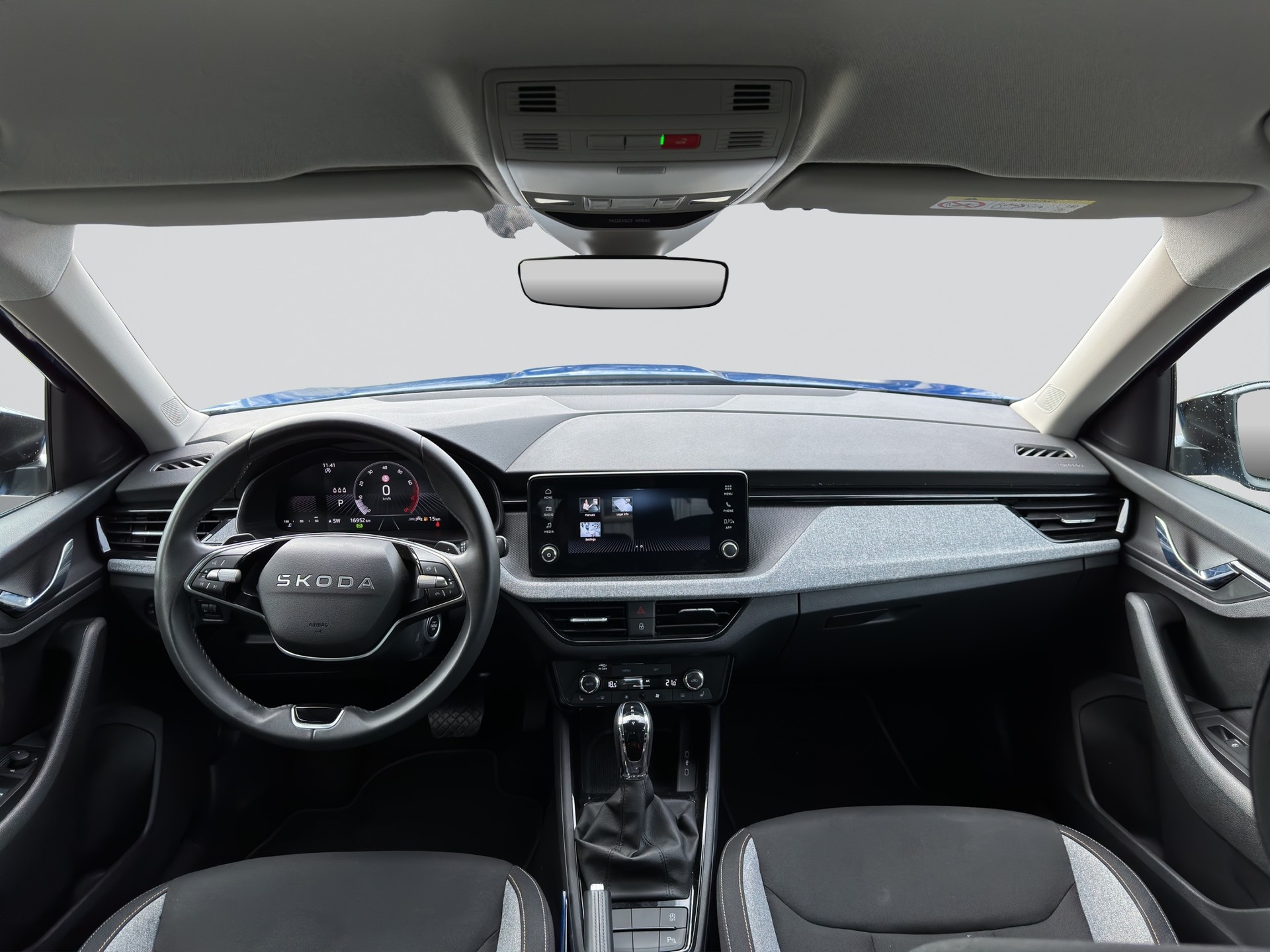 SKODA Kamiq 1.5 TSI Dynamic DSG Selection-image-12