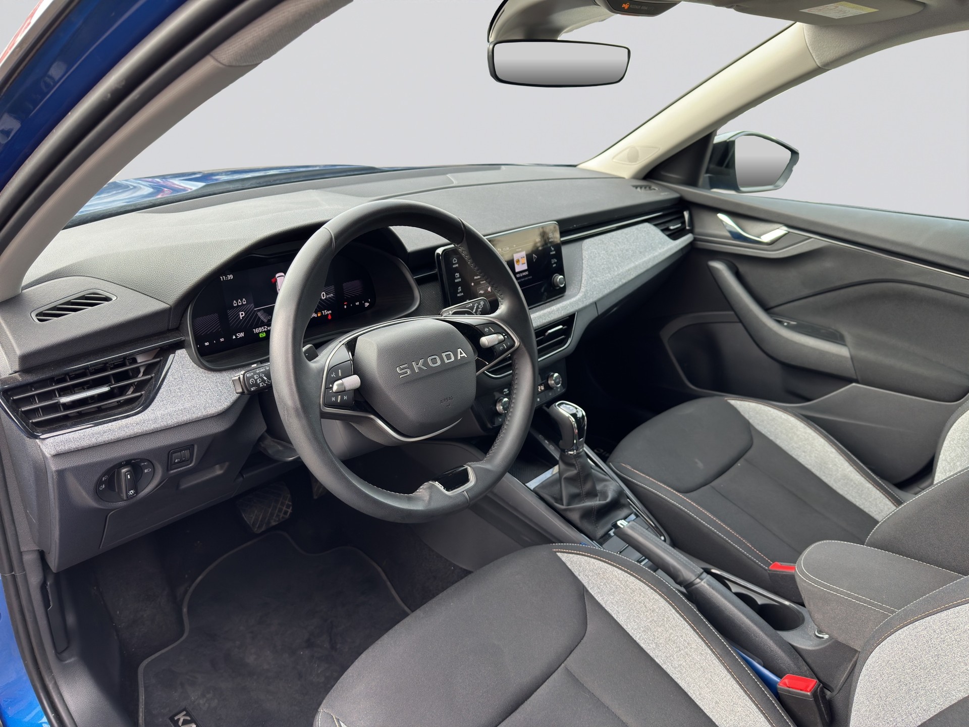 SKODA Kamiq 1.5 TSI Dynamic DSG Selection-image-6