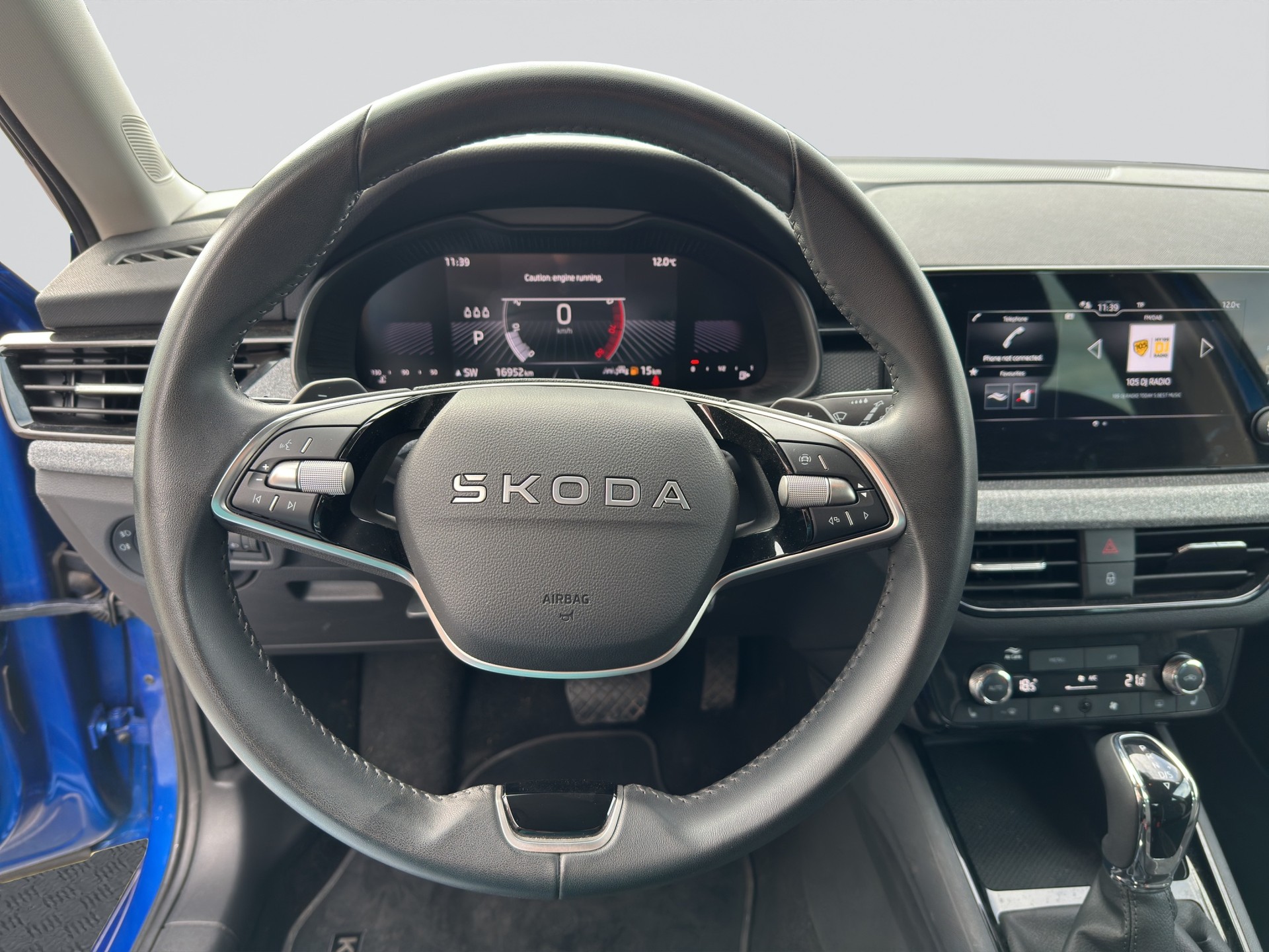 SKODA Kamiq 1.5 TSI Dynamic DSG Selection-image-9