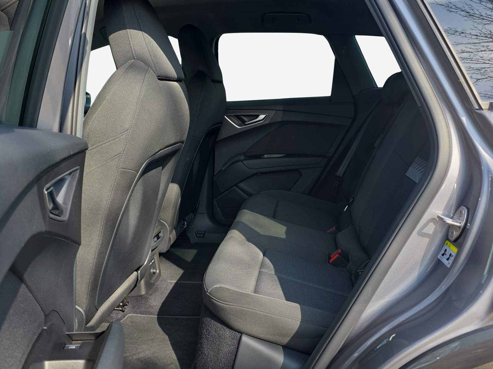 AUDI Q4 e-tron 35-image-12