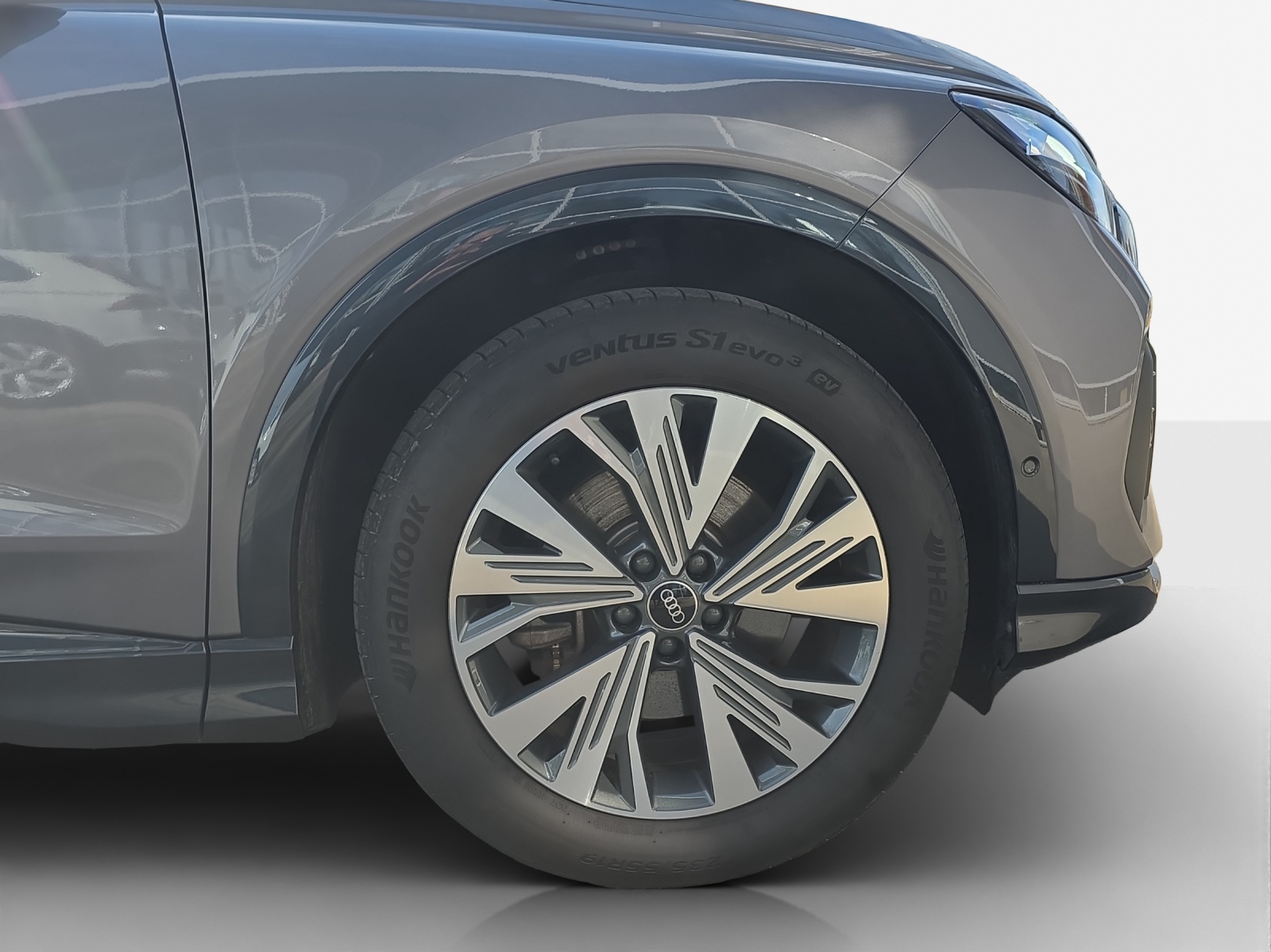 AUDI Q4 e-tron 35-image-14