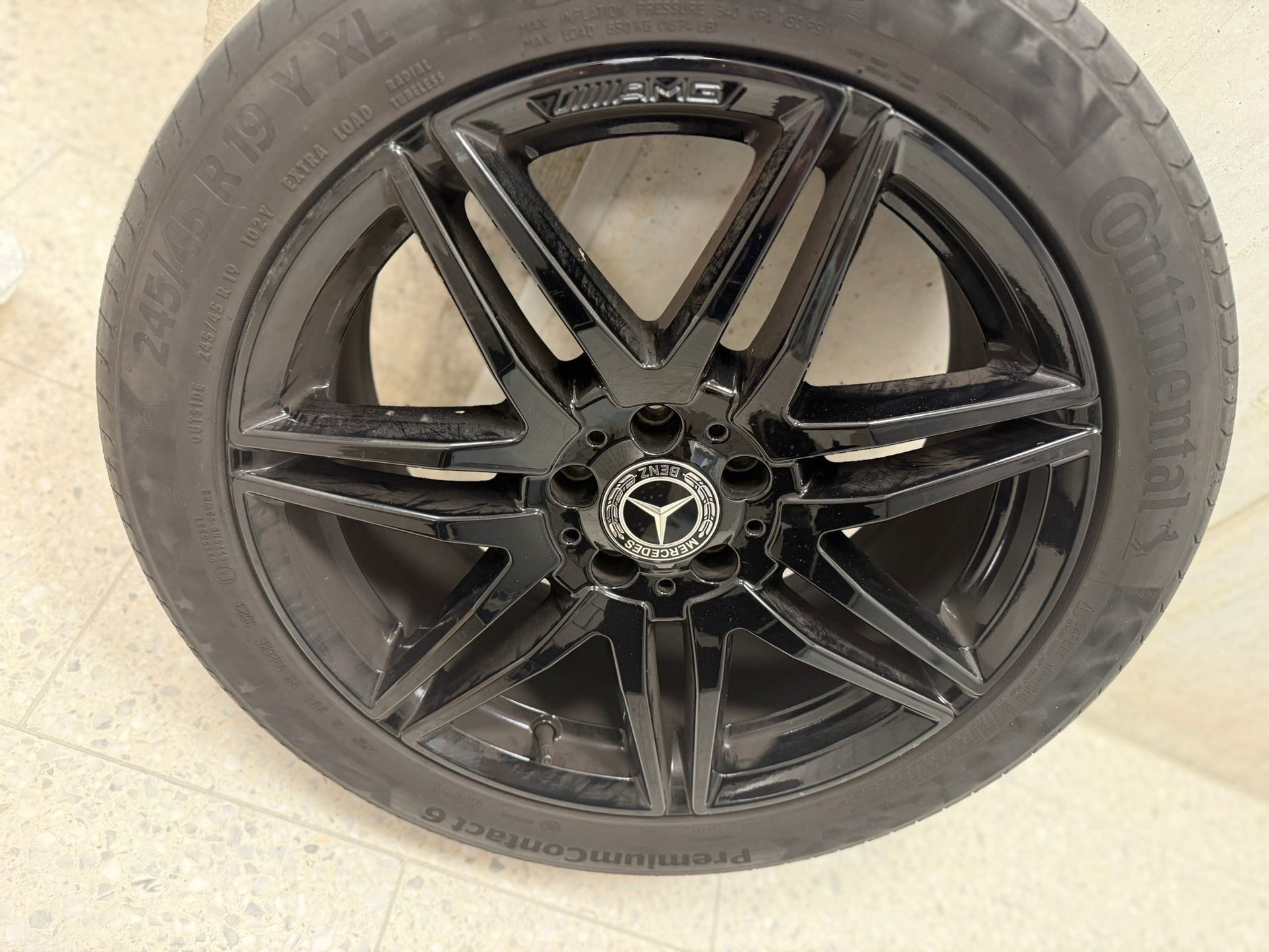 MERCEDES-BENZ V 300 d lang Avantgarde 4Matic 9G-Tronic-image-15