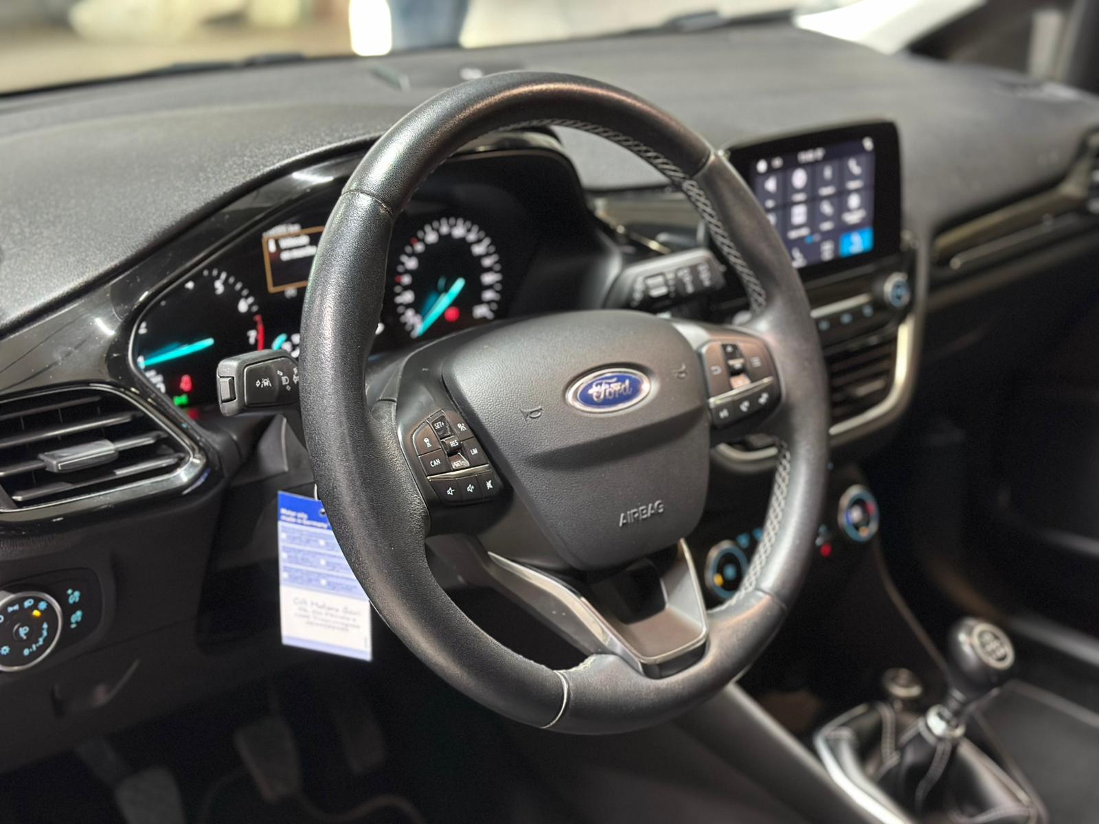 FORD Fiesta 1.0 SCTi Titanium-image-6