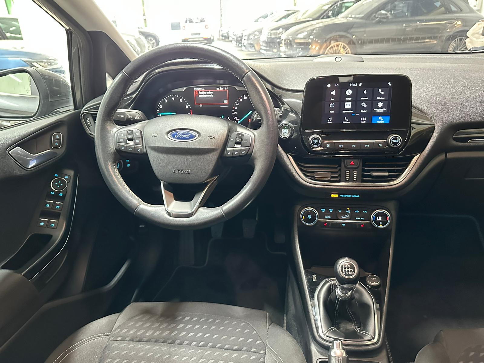 FORD Fiesta 1.0 SCTi Titanium-image-8