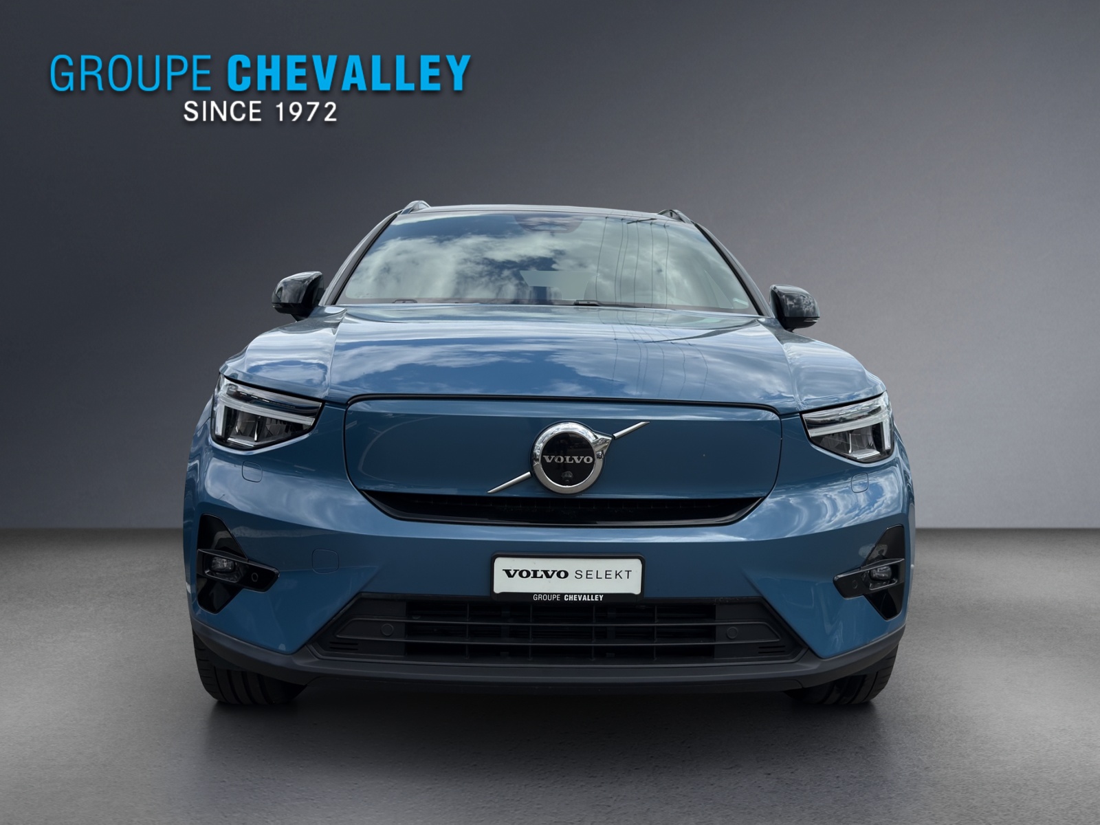 VOLVO XC40 Recharge P8 Twin AWD Pure Electric Ultimate-image-1
