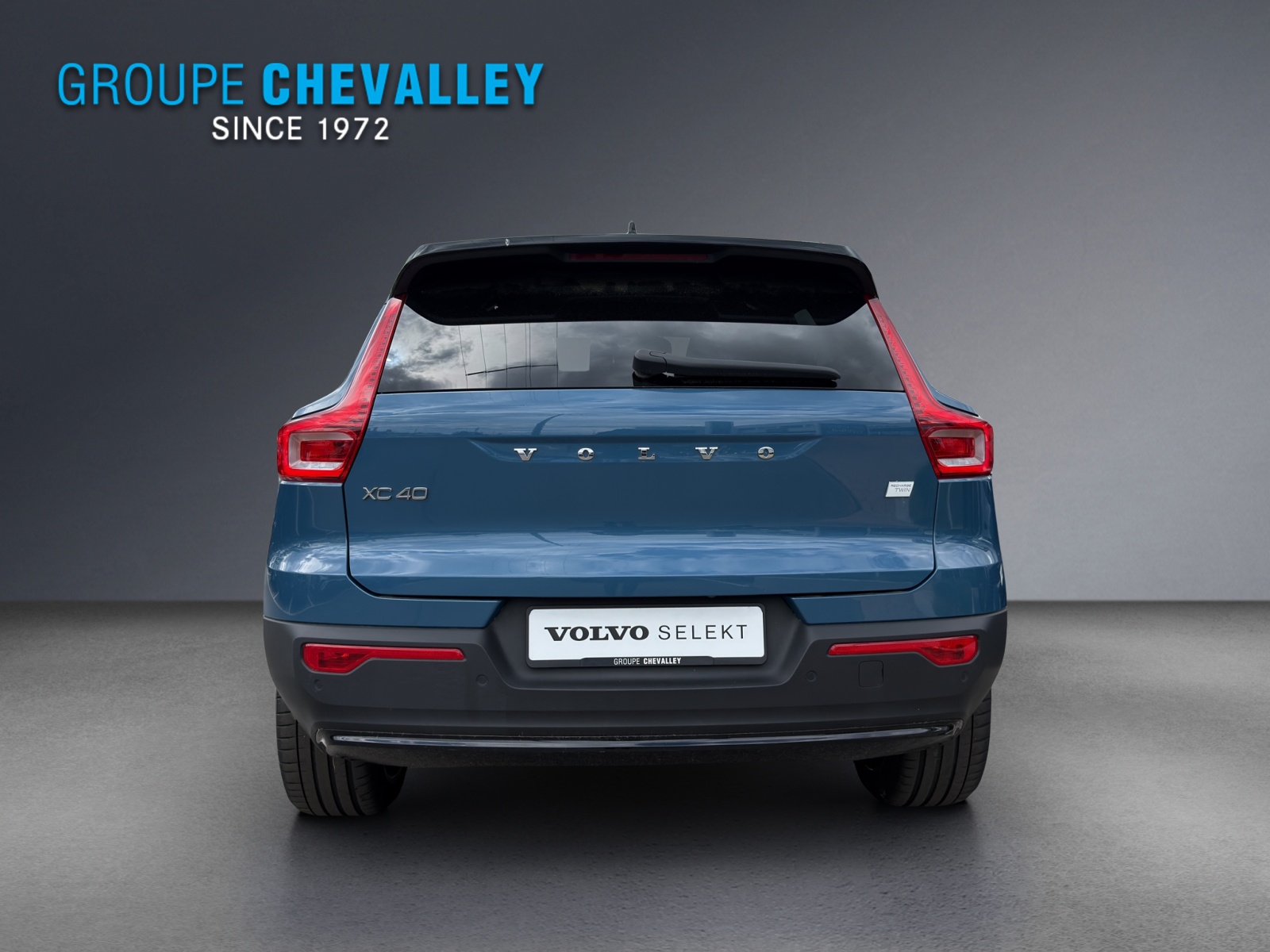 VOLVO XC40 Recharge P8 Twin AWD Pure Electric Ultimate-image-4