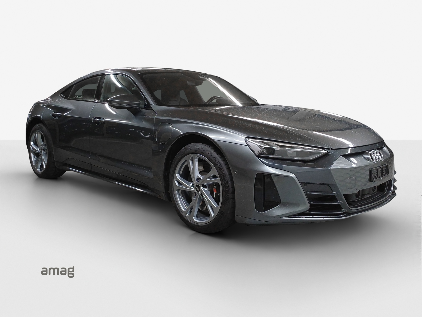 AUDI e-tron GT quattro-image-6