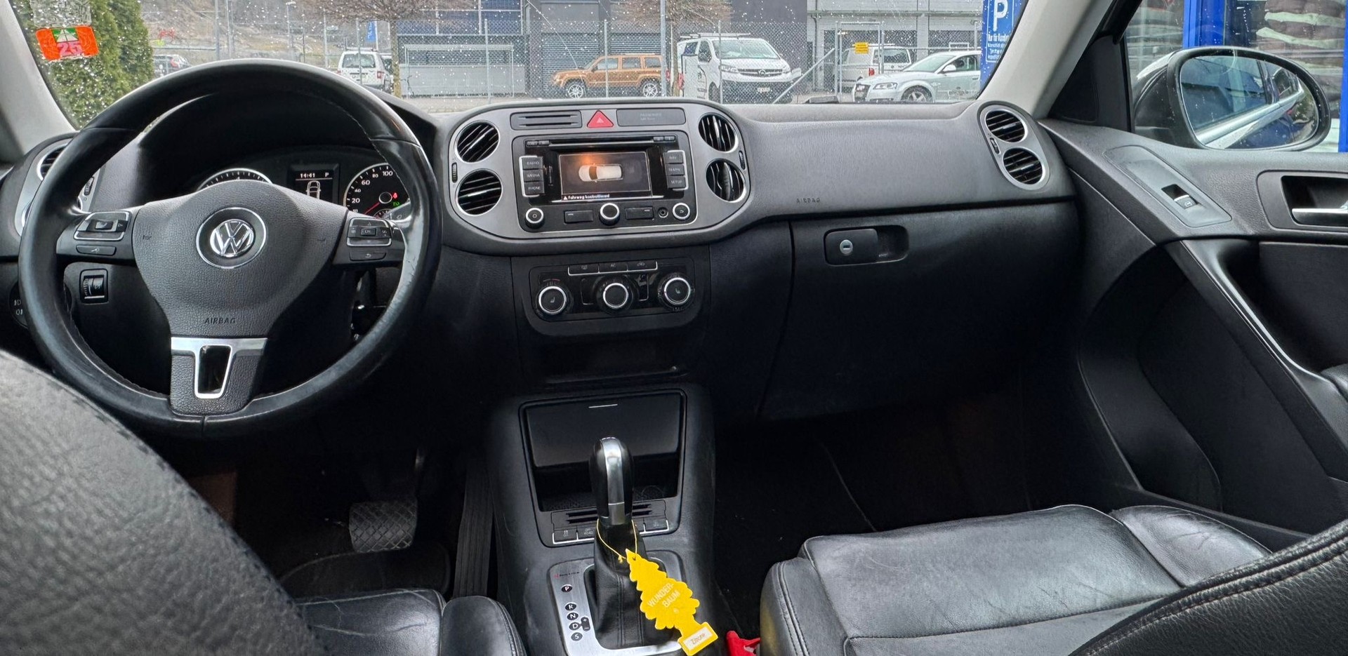 VW Tiguan 2.0 TSI Sport&Style DSG-image-14