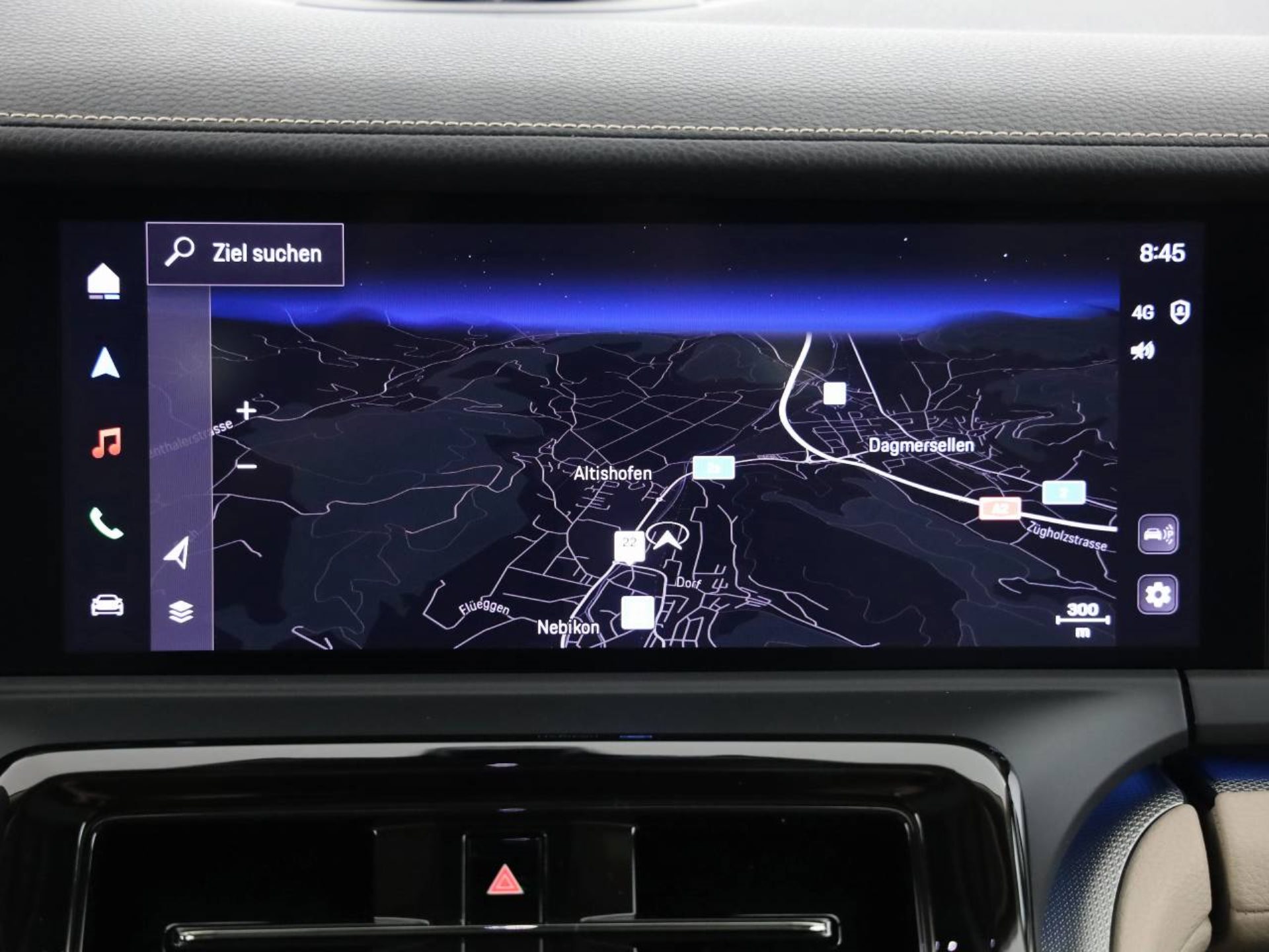 PORSCHE Panamera 4 E-Hybrid-image-15