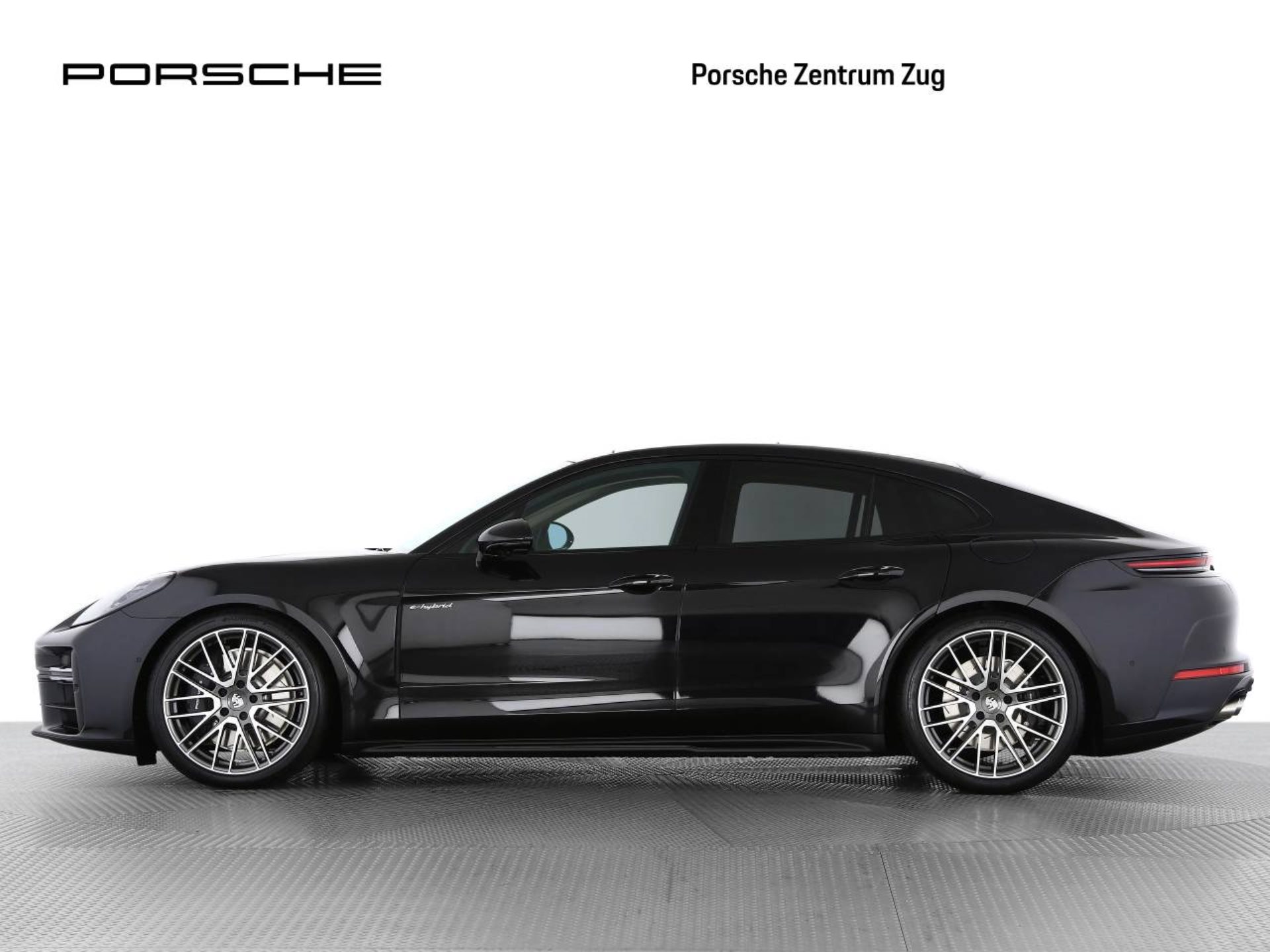 PORSCHE Panamera 4 E-Hybrid-image-6