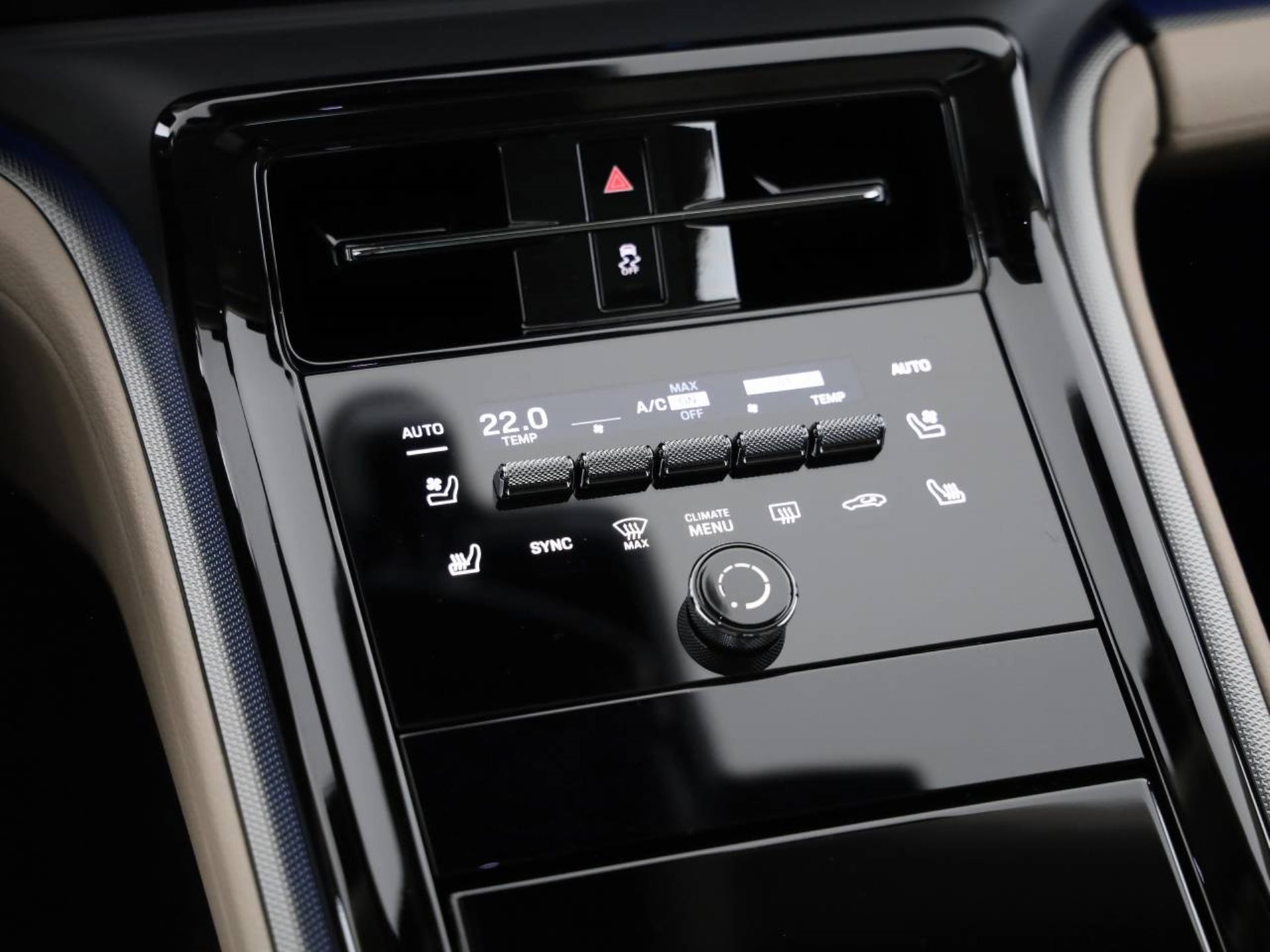 PORSCHE Panamera 4 E-Hybrid-image-17