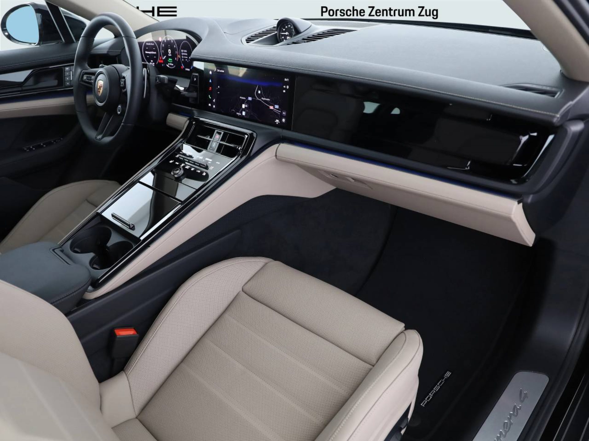 PORSCHE Panamera 4 E-Hybrid-image-8