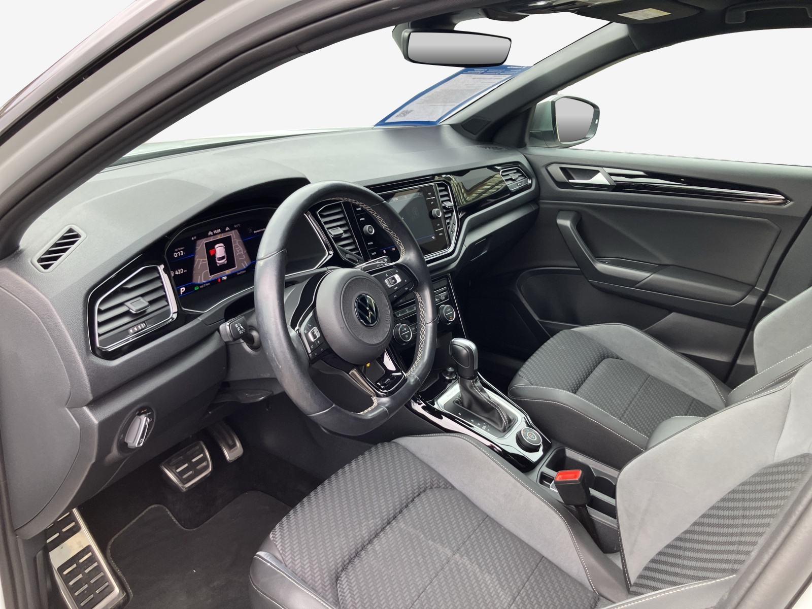 VW T-Roc 2.0 TSI R DSG 4Motion-image-8