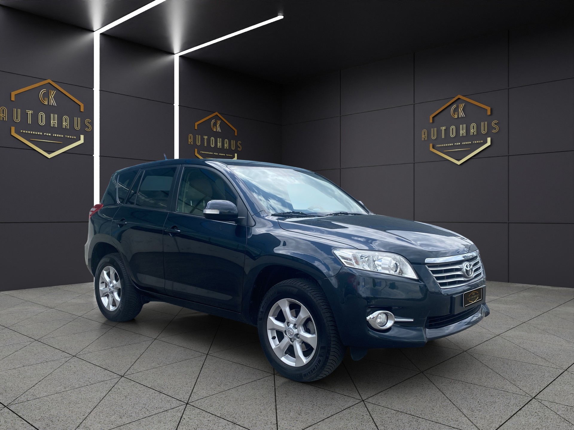 TOYOTA RAV-4 2.2D-4D Linea Sol-image-6
