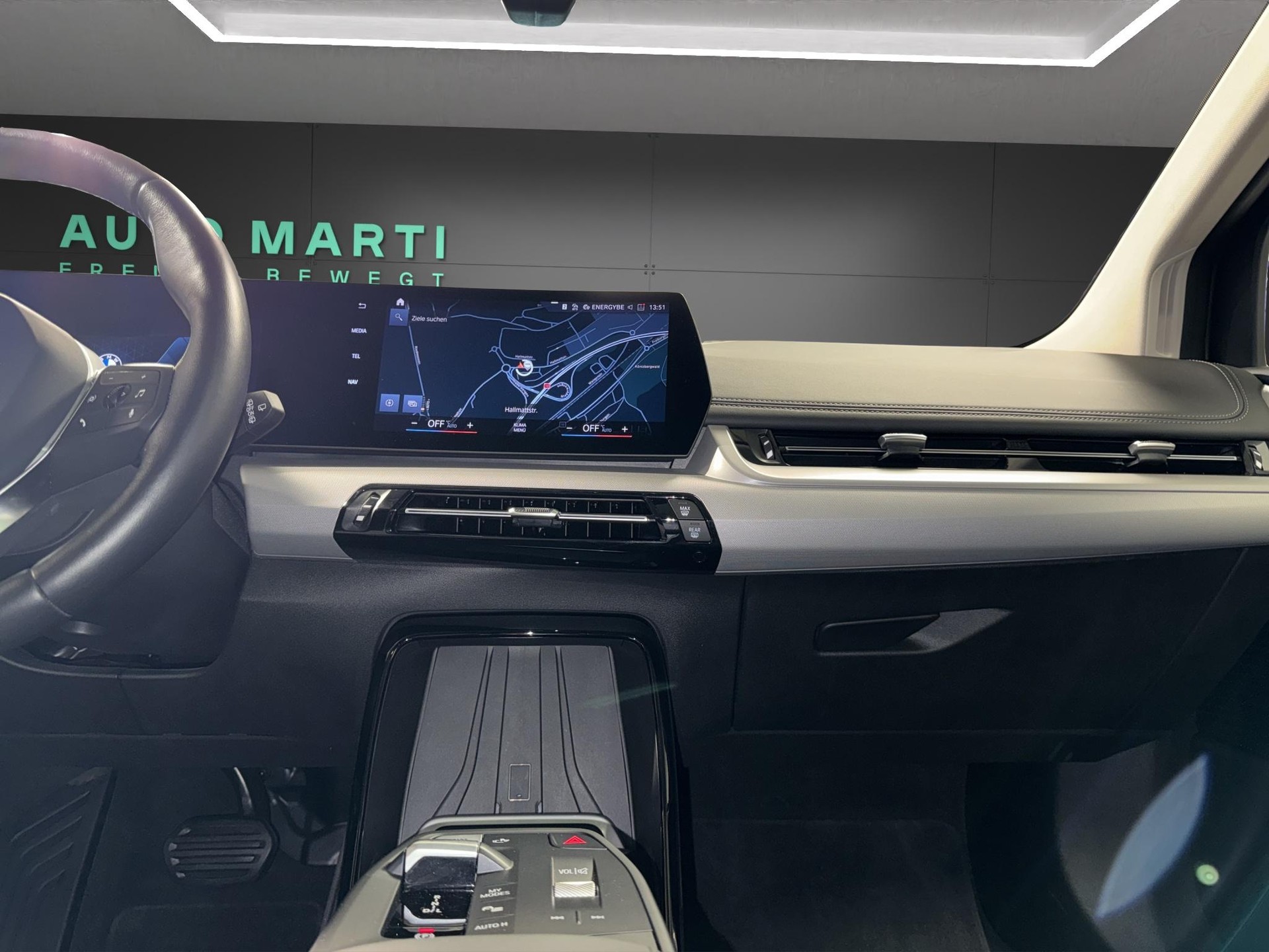 BMW 223d xDrive Active Tourer-image-18