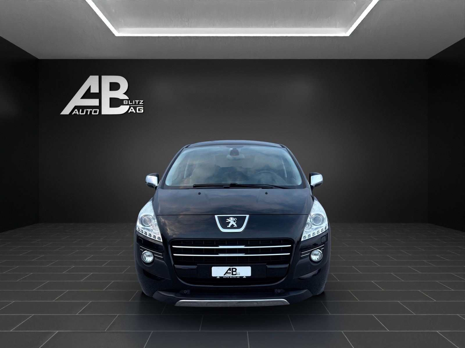 PEUGEOT 3008 HYbrid4 2.0 HDI EGS6-image-0