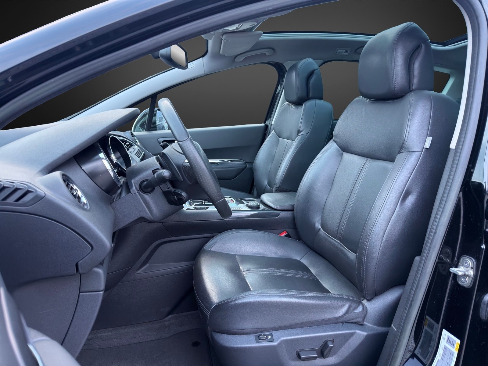PEUGEOT 3008 HYbrid4 2.0 HDI EGS6-image-6