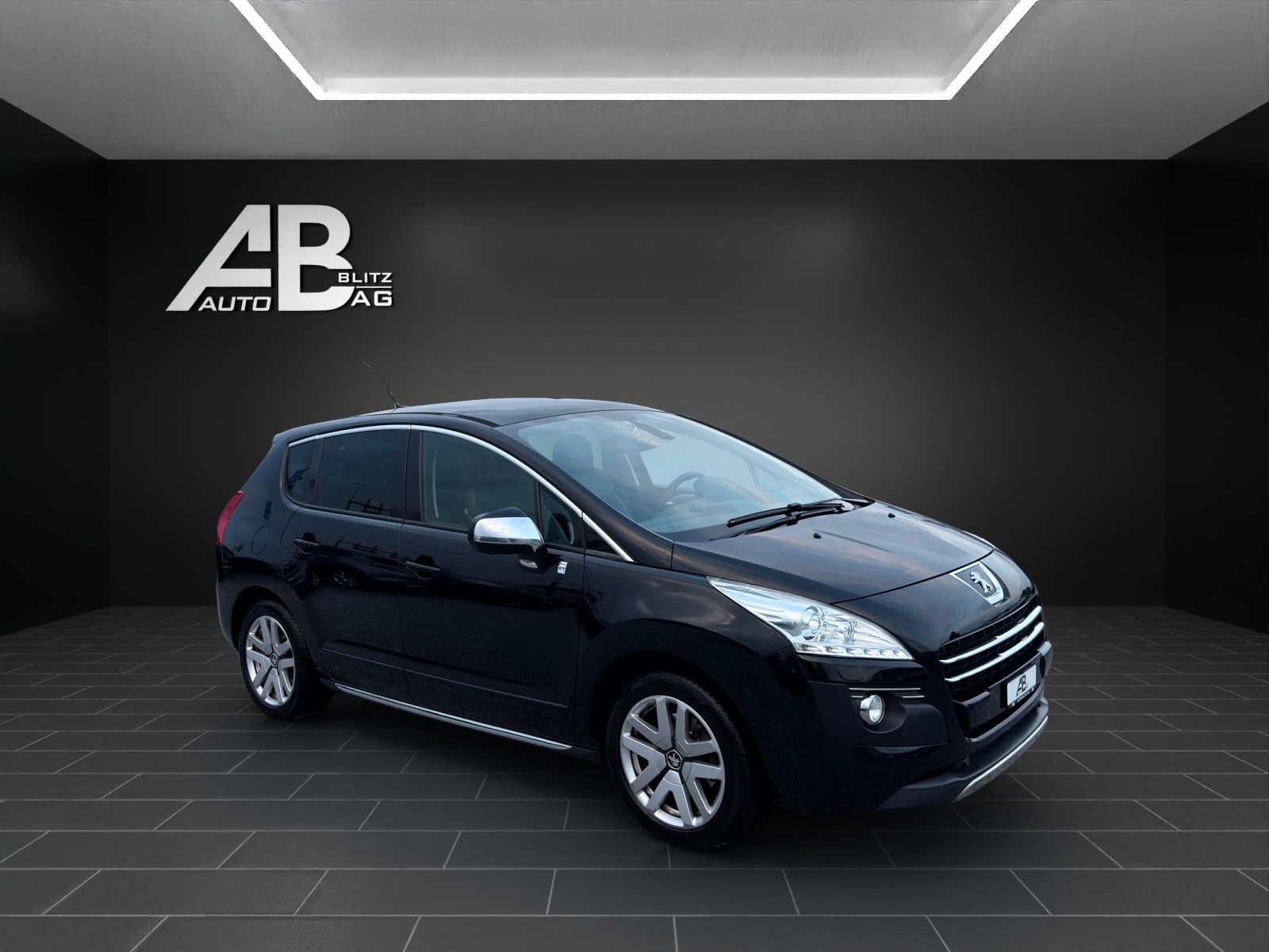 PEUGEOT 3008 HYbrid4 2.0 HDI EGS6-image-5