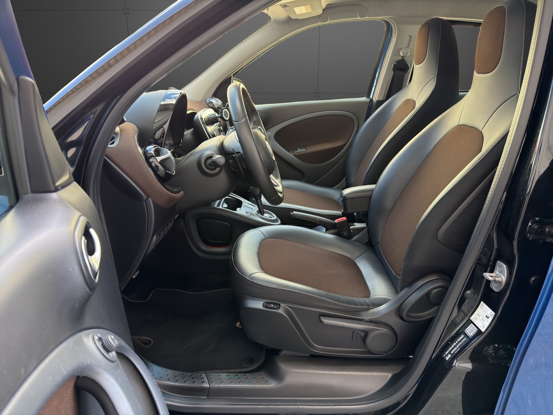 SMART forfour passion twinmatic-image-11